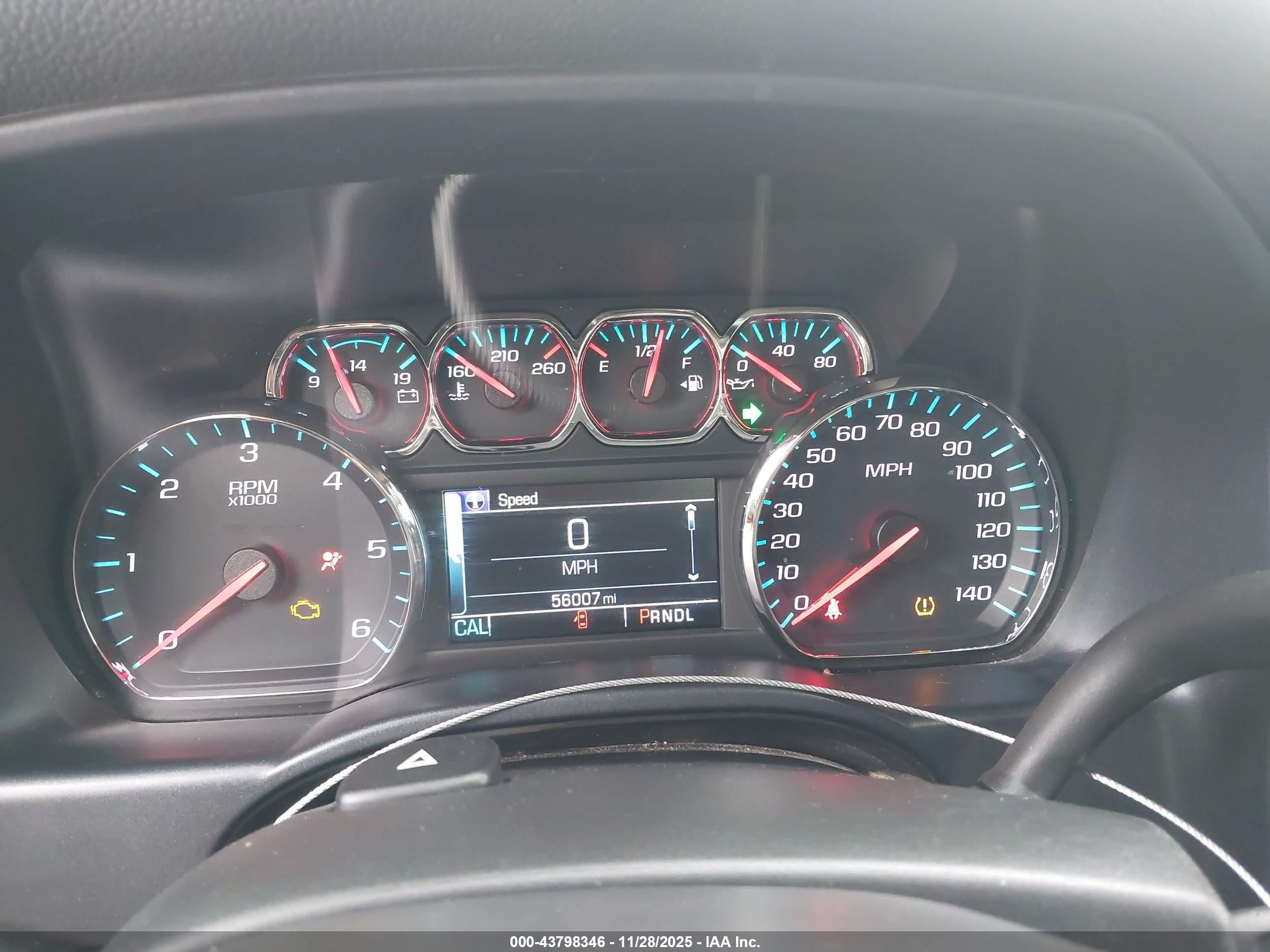 CHEVROLET SILVERADO image 7