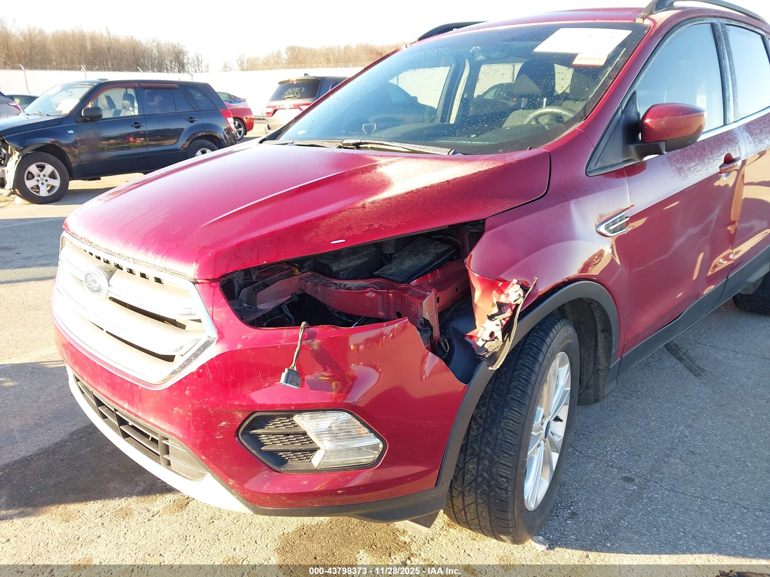 FORD ESCAPE image 6