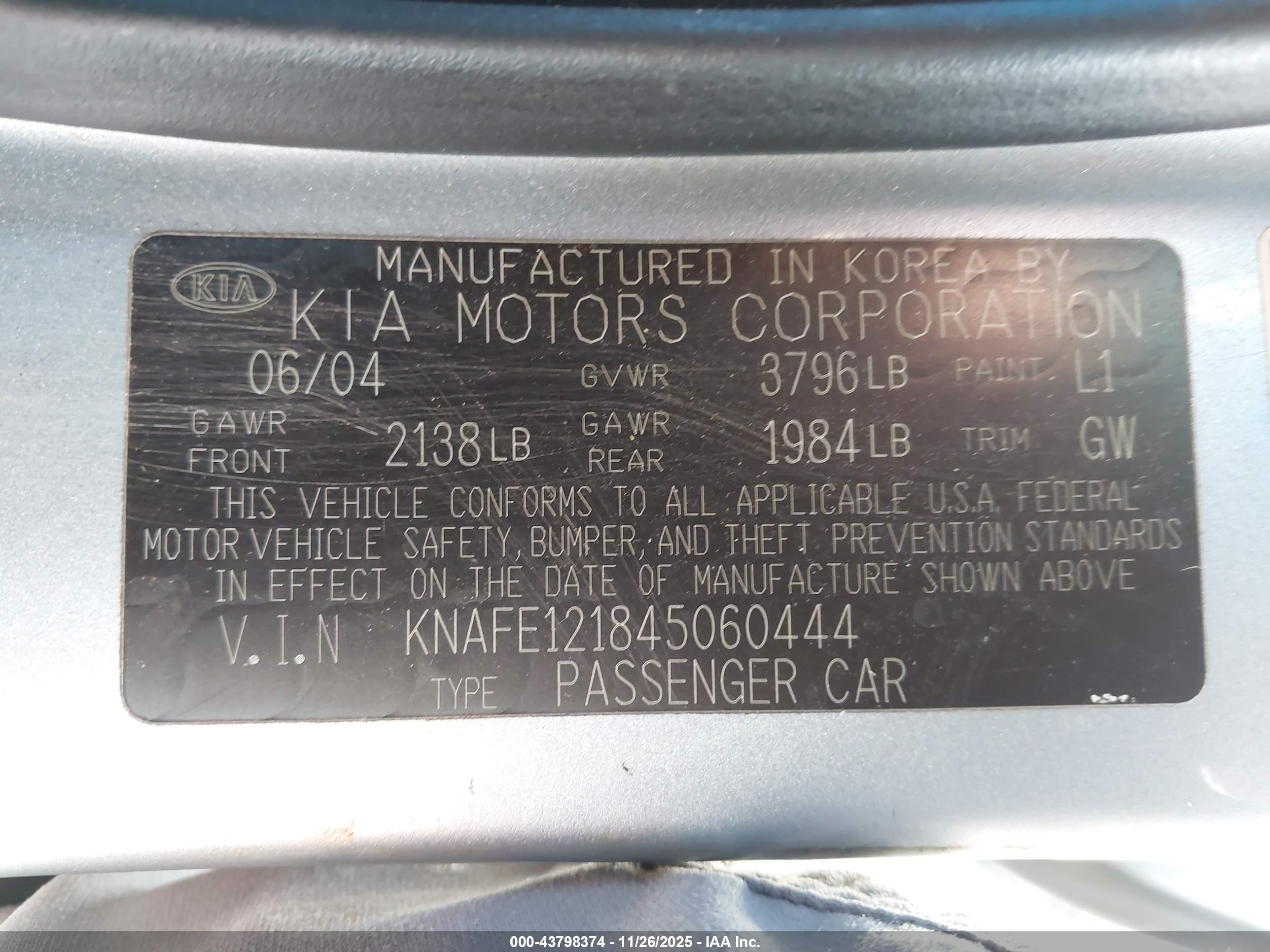 KIA SPECTRA image 9