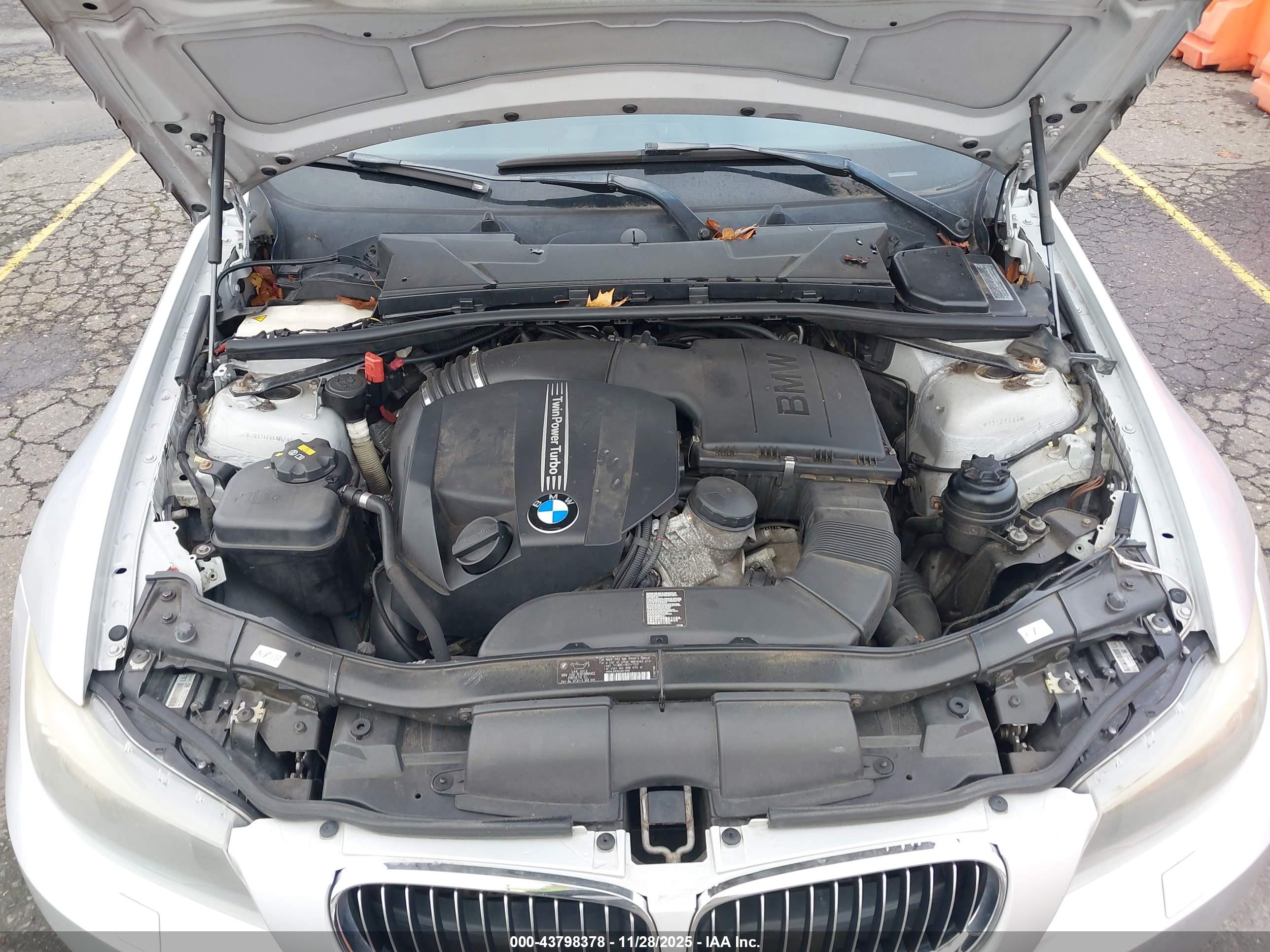 BMW 335I image 10