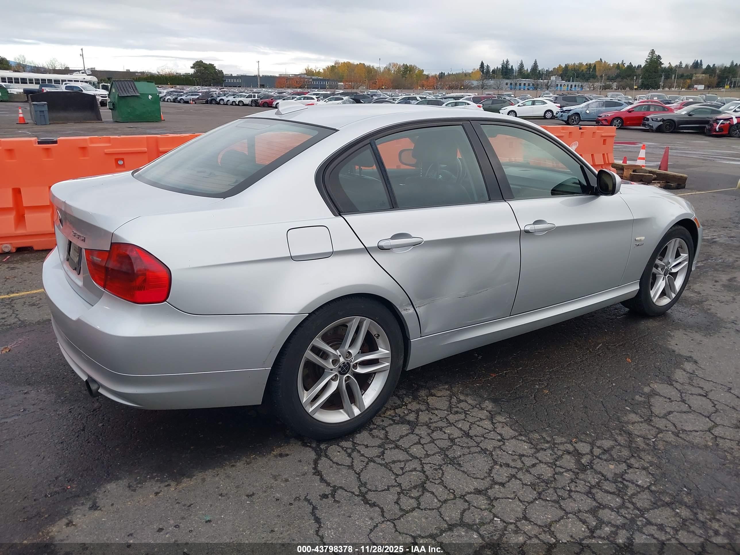 BMW 335I image 4