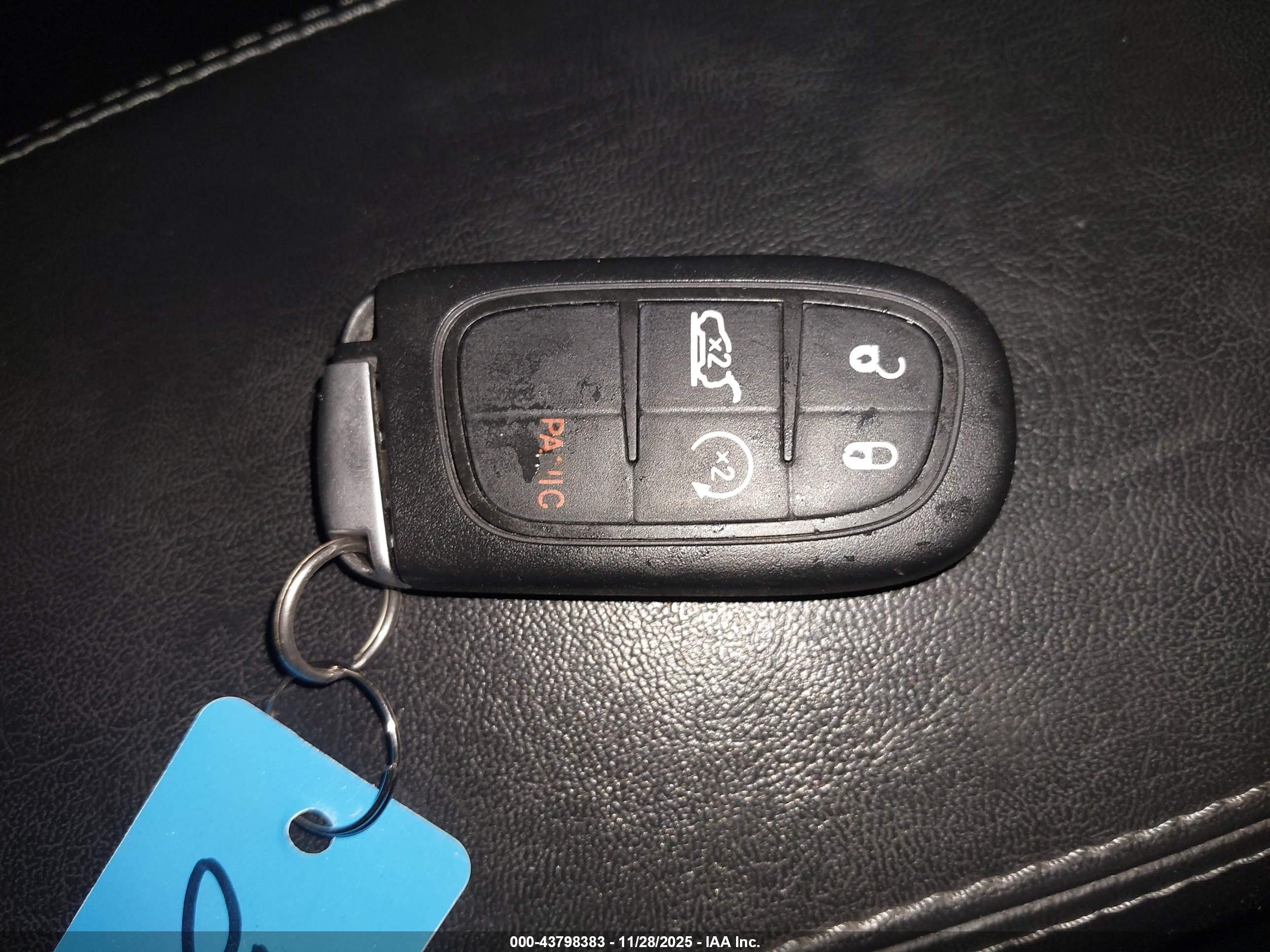 JEEP CHEROKEE image 11