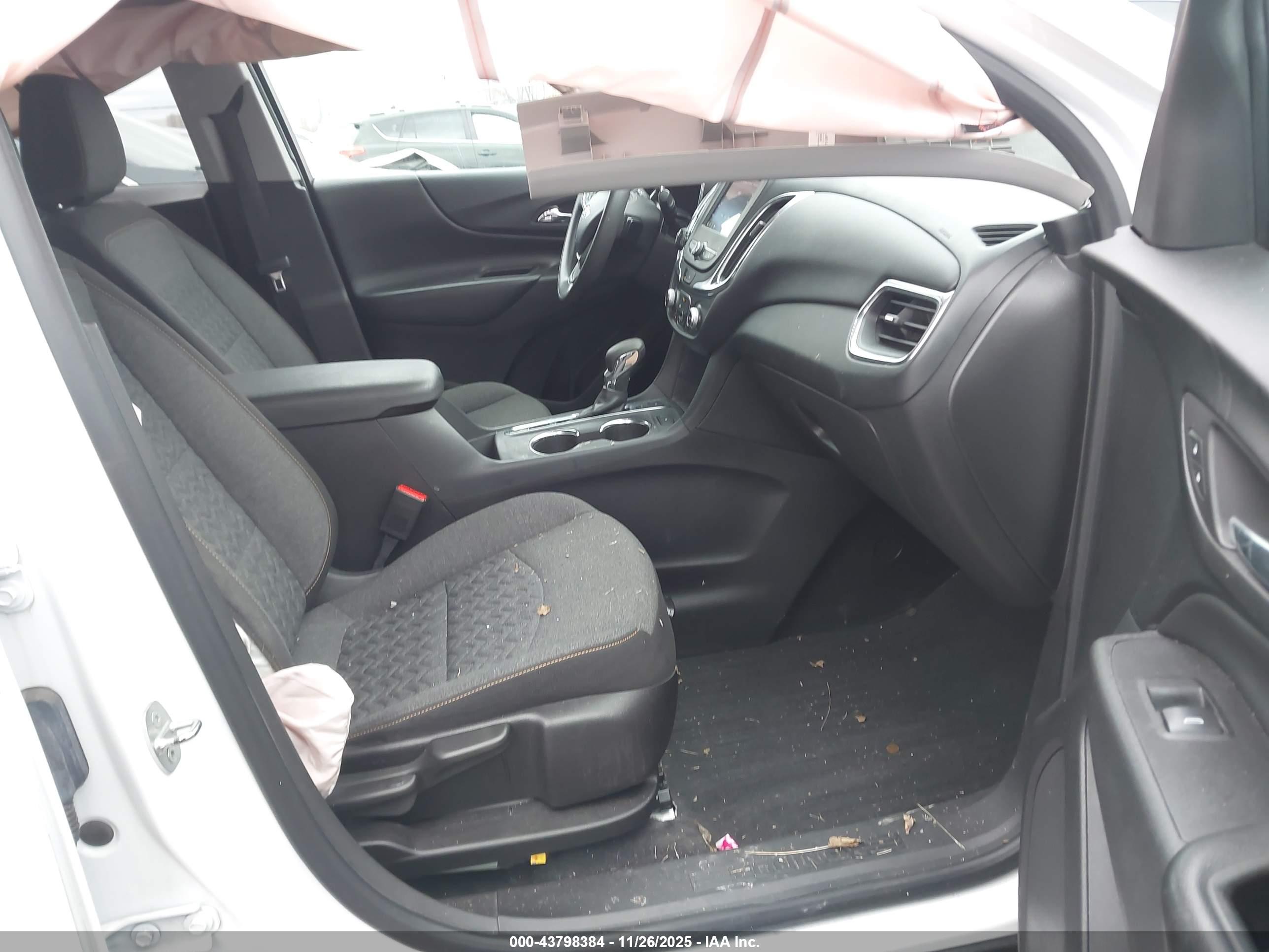 CHEVROLET EQUINOX image 5