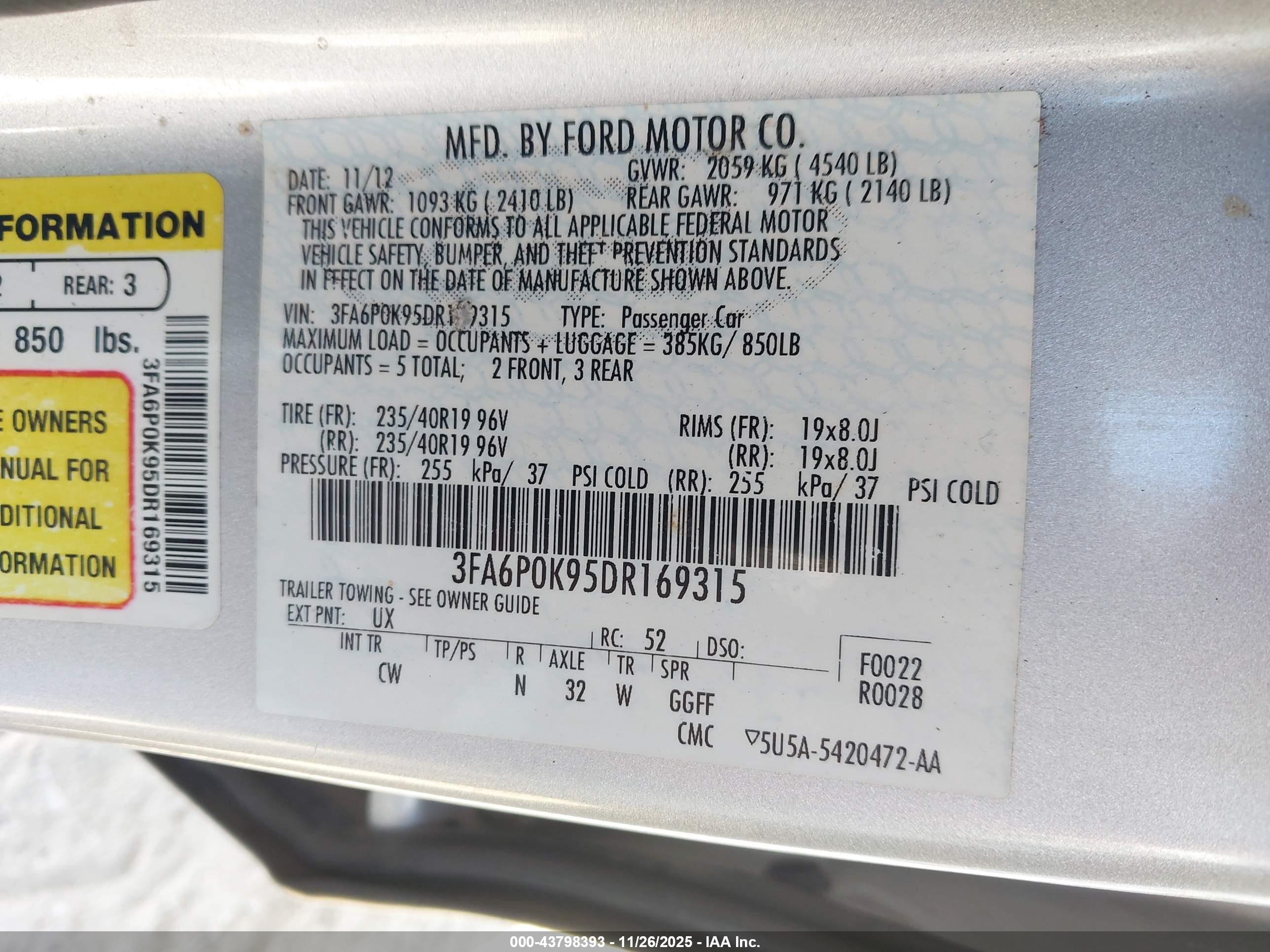 FORD FUSION image 9