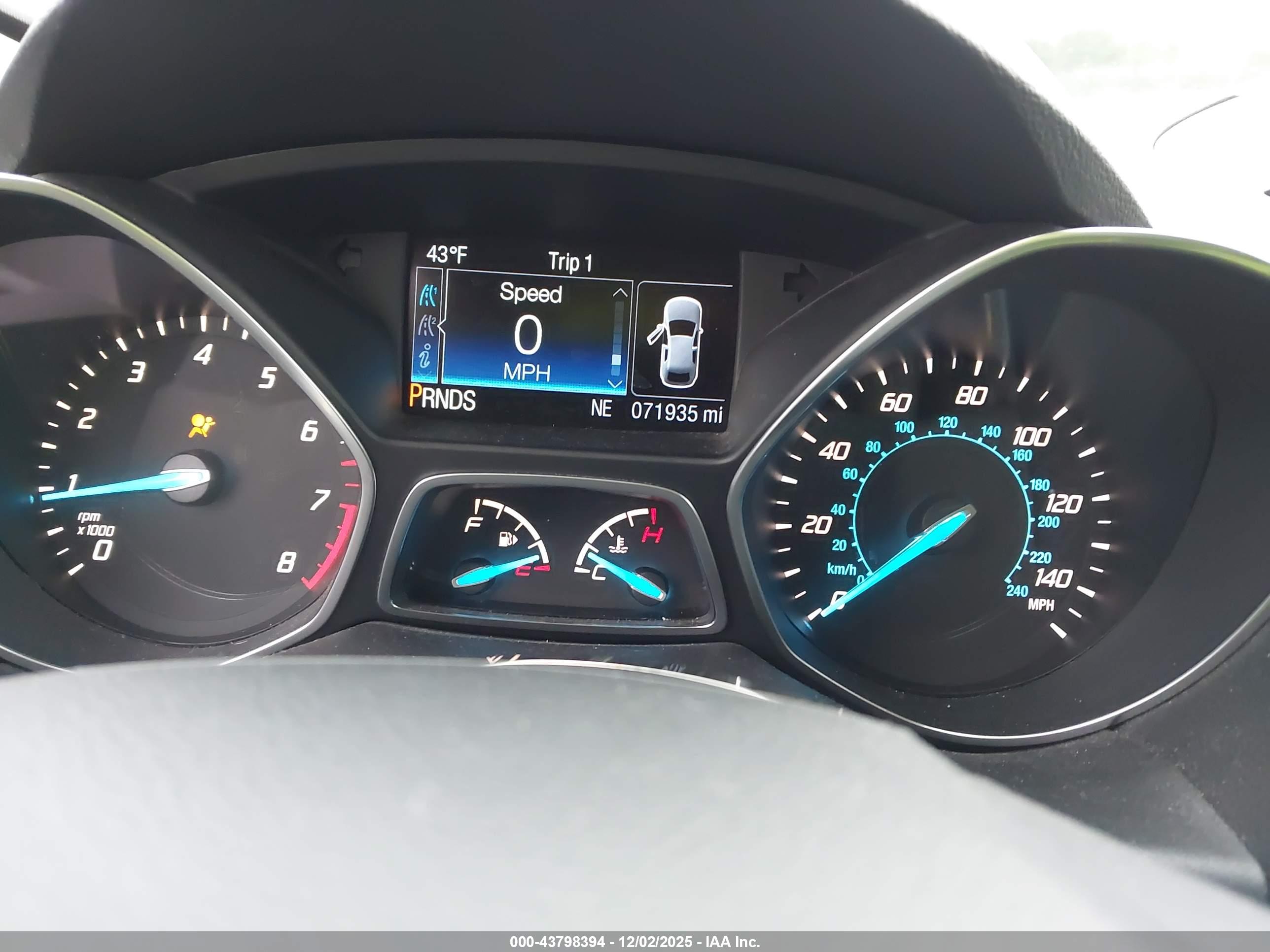 FORD ESCAPE image 7