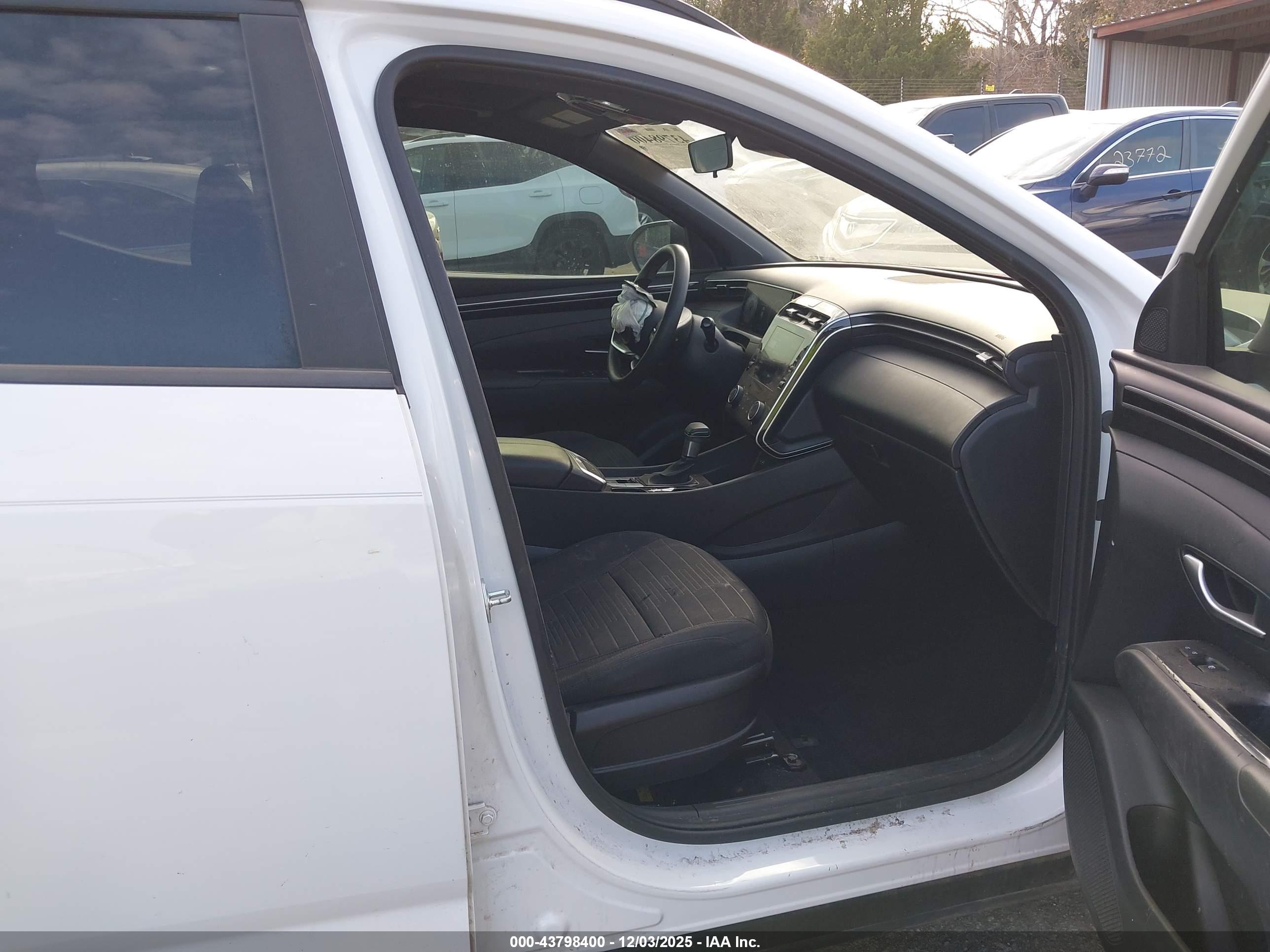 HYUNDAI SANTA image 5