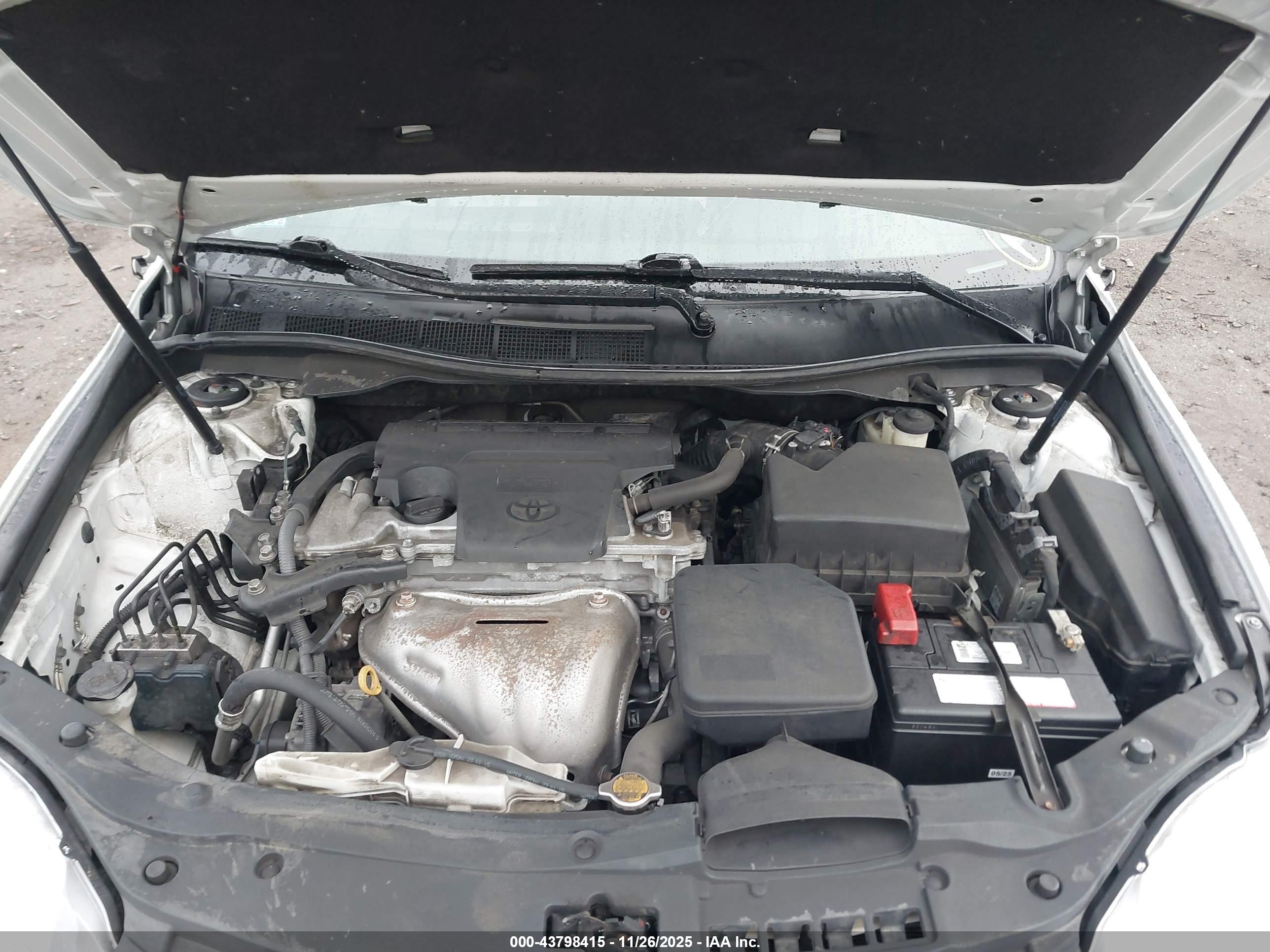 TOYOTA CAMRY image 10