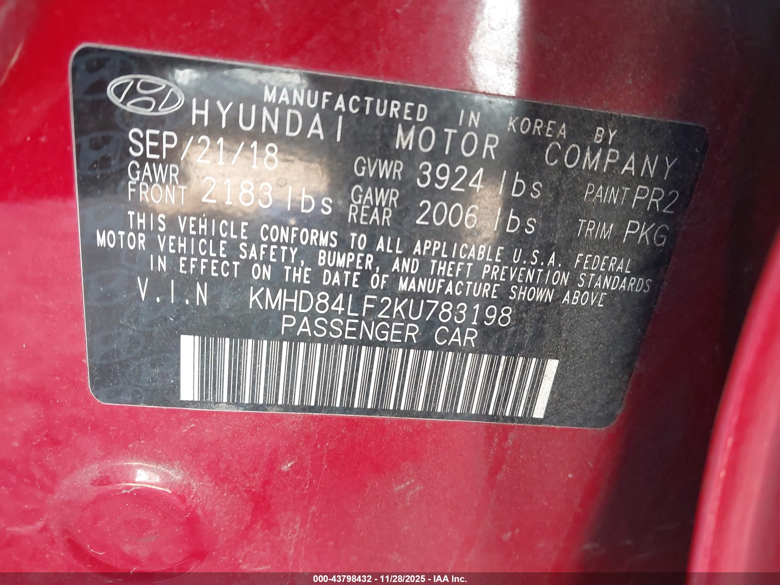 HYUNDAI ELANTRA image 9