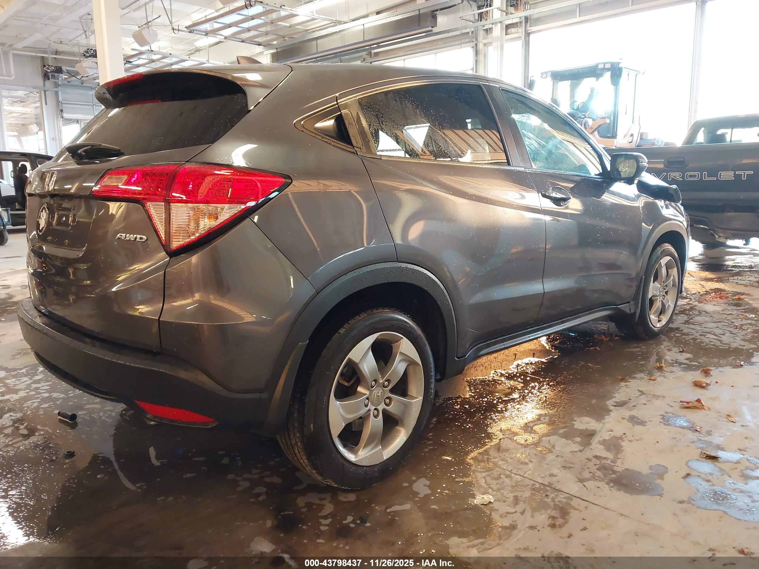 HONDA HR-V image 4