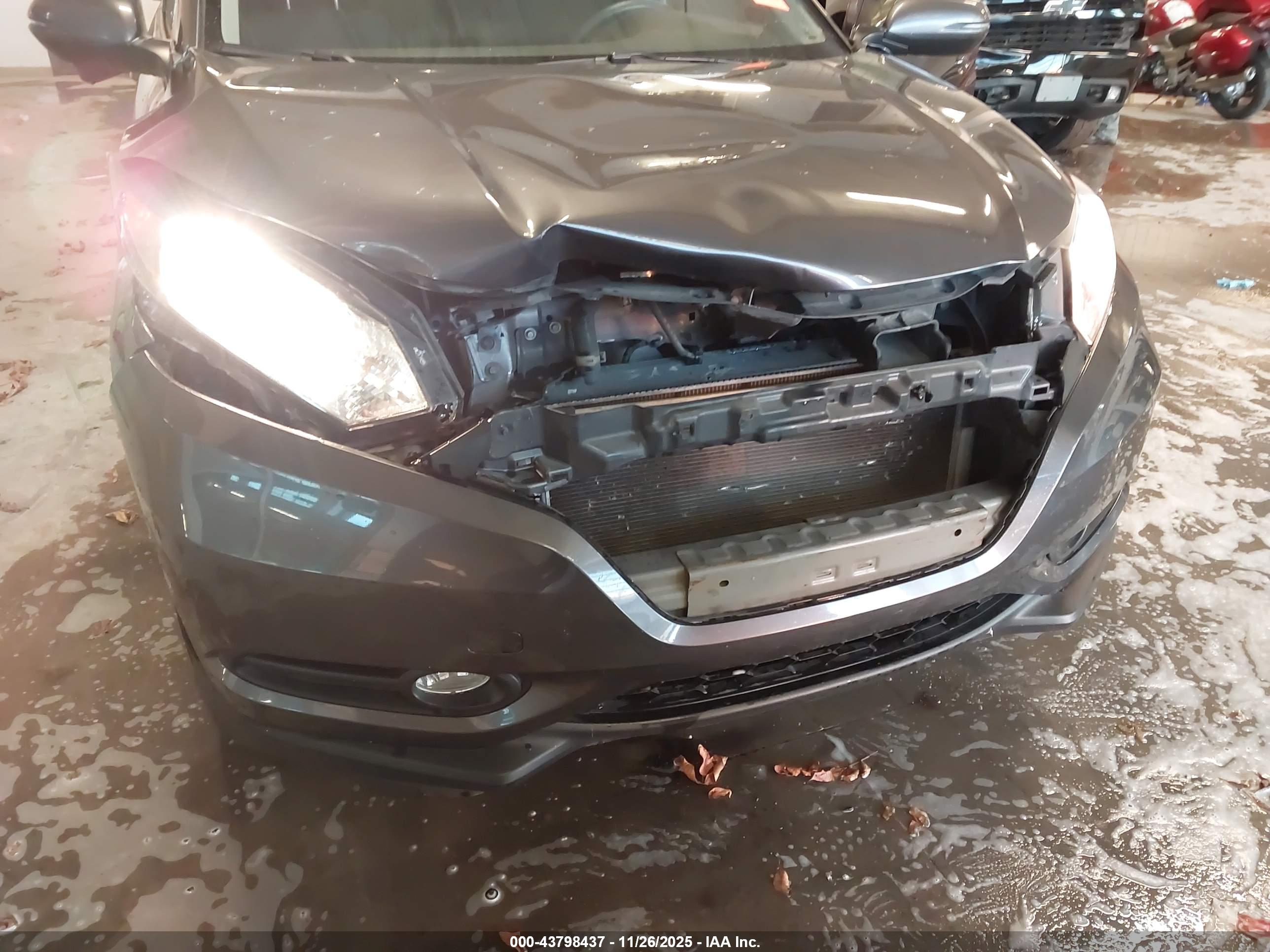 HONDA HR-V image 6