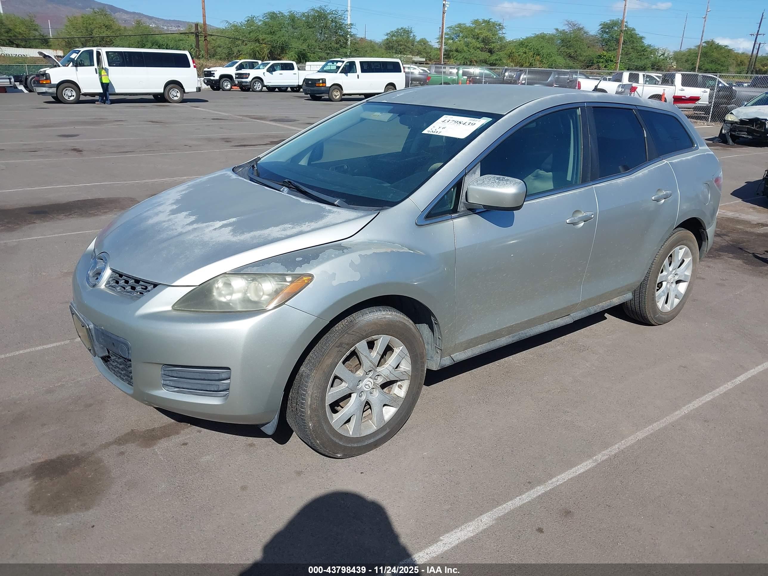 MAZDA CX-7 image 2