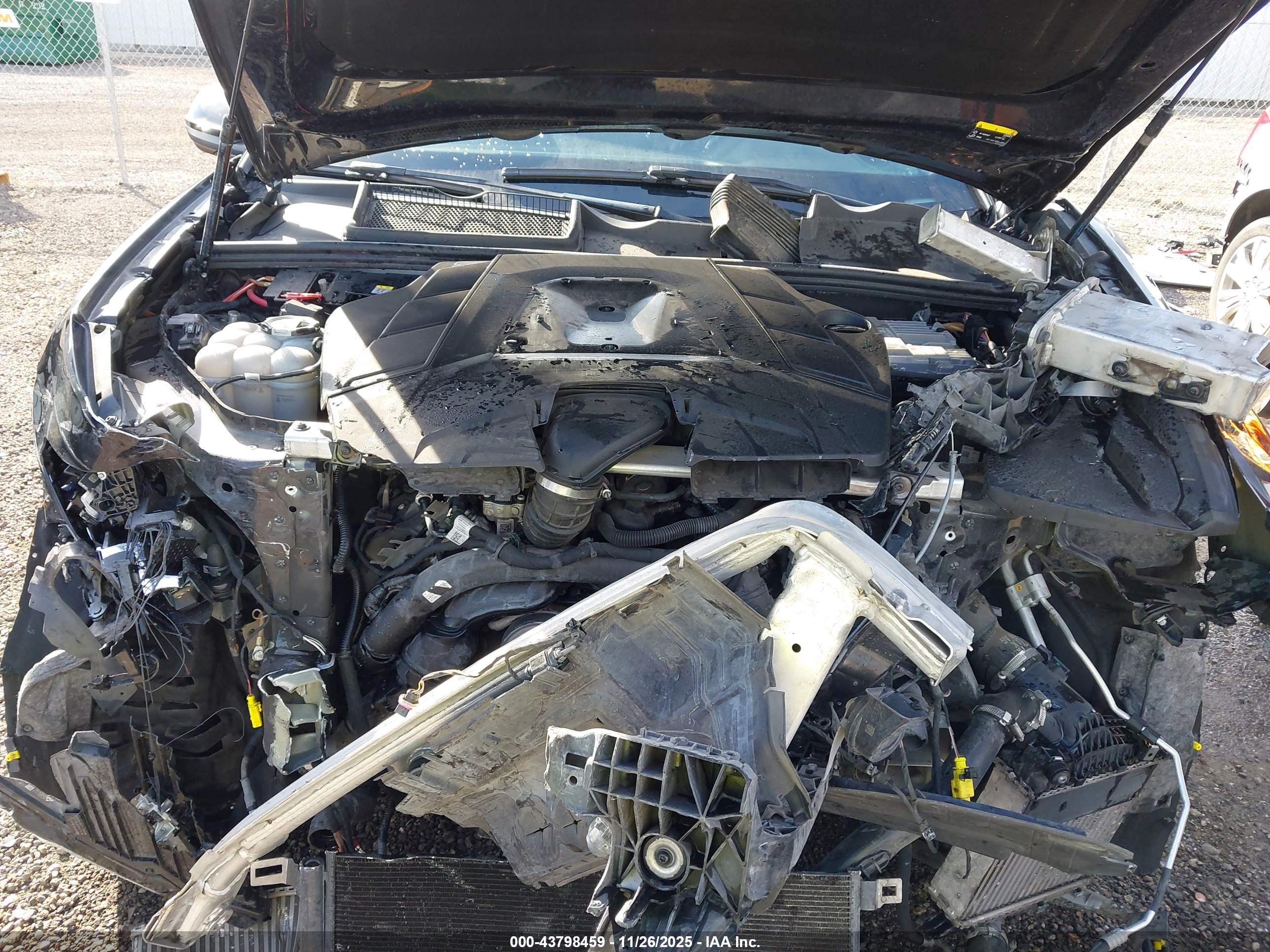 AUDI Q8 image 10