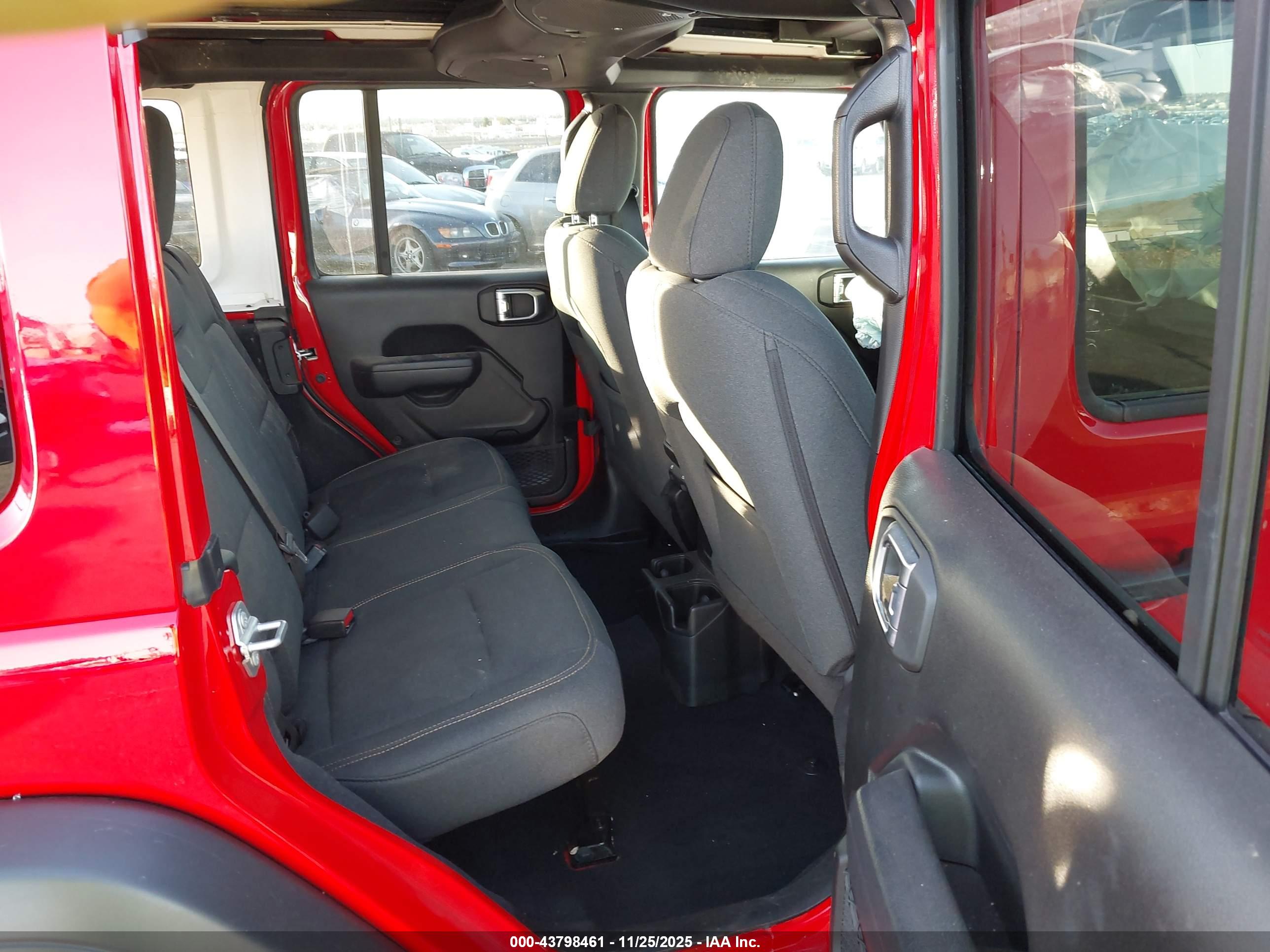 JEEP WRANGLER image 8