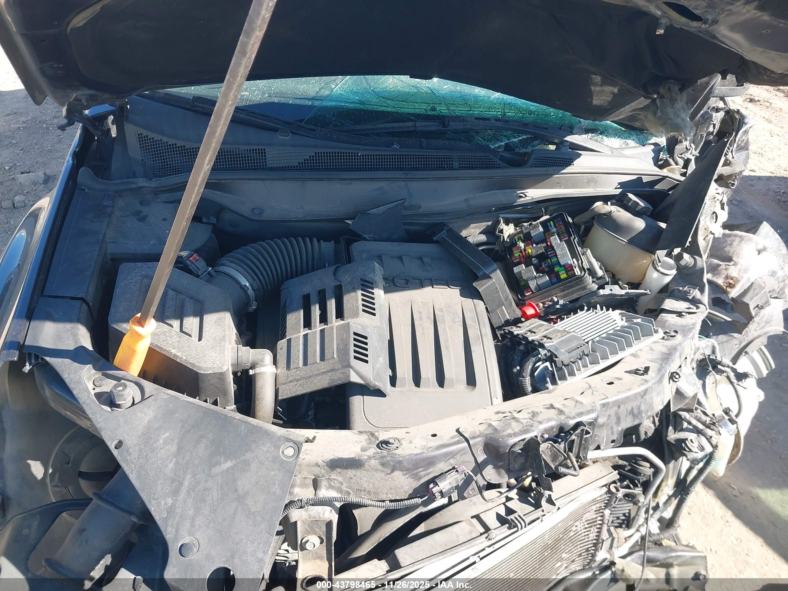 CHEVROLET EQUINOX image 10
