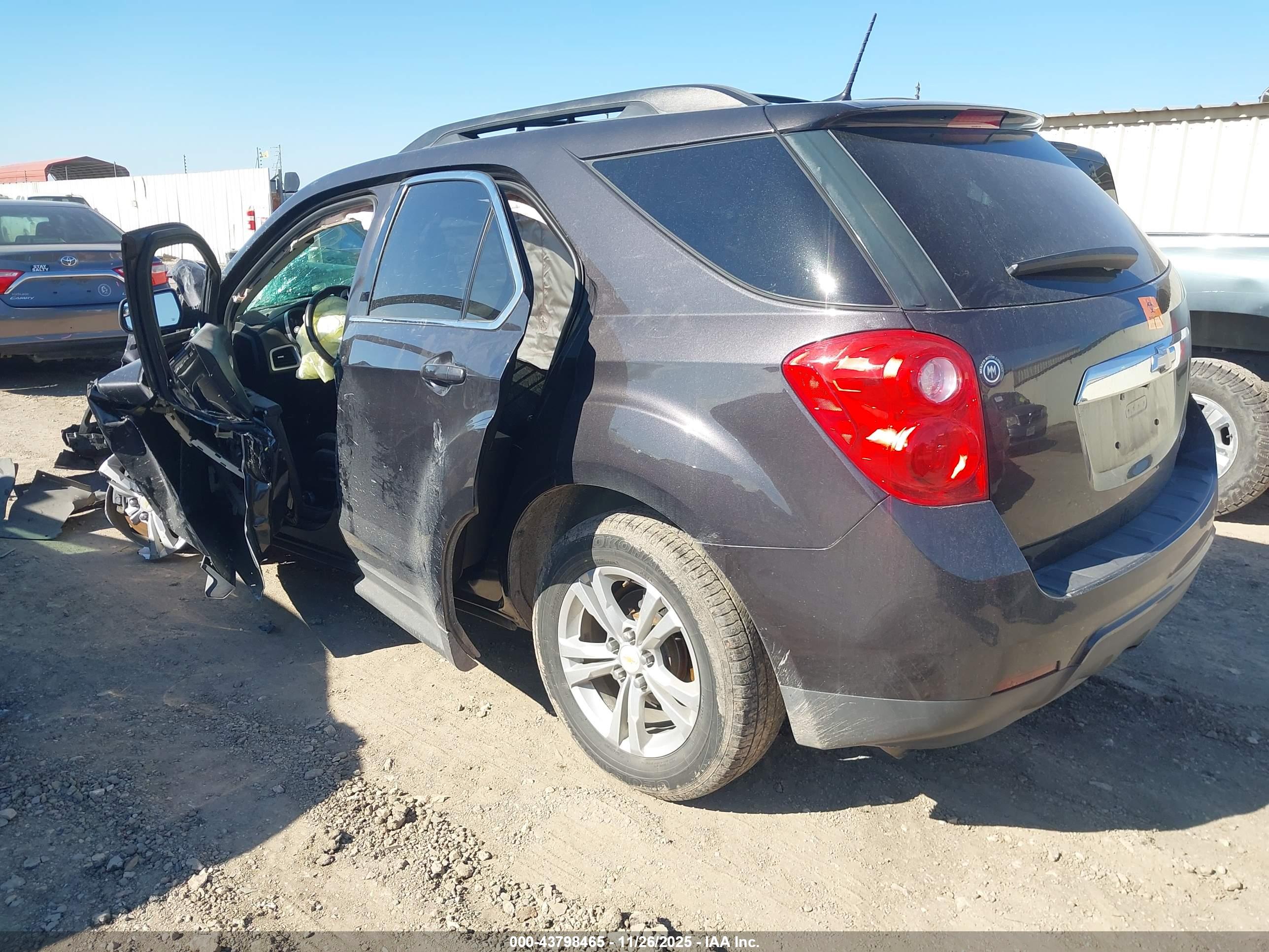 CHEVROLET EQUINOX image 3