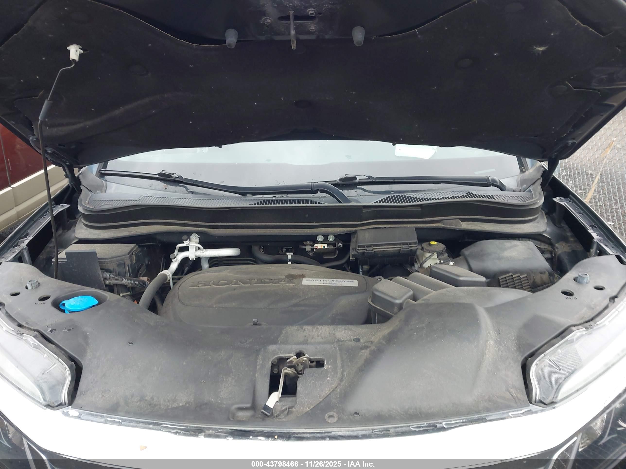 HONDA PILOT image 10