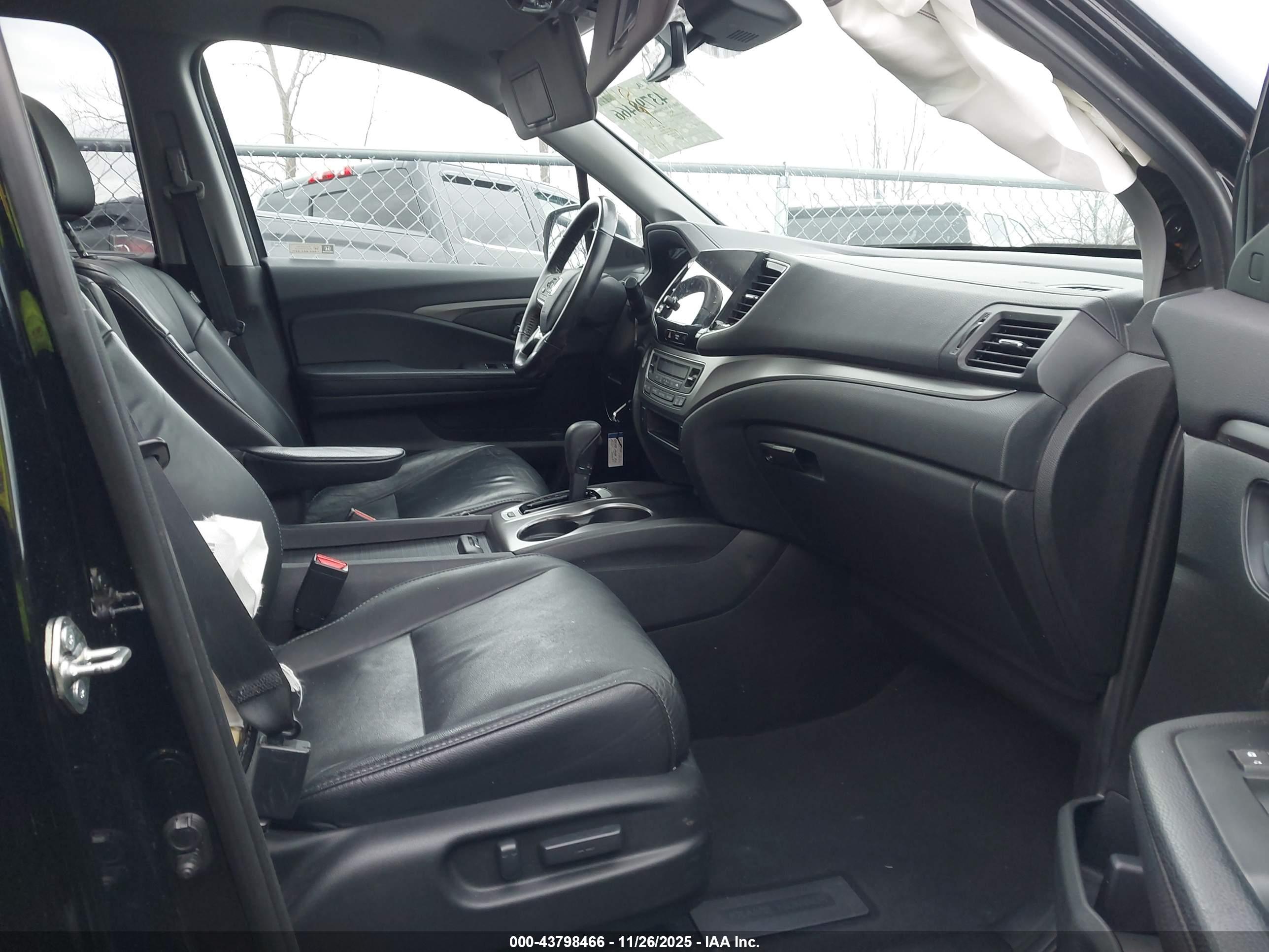 HONDA PILOT image 5