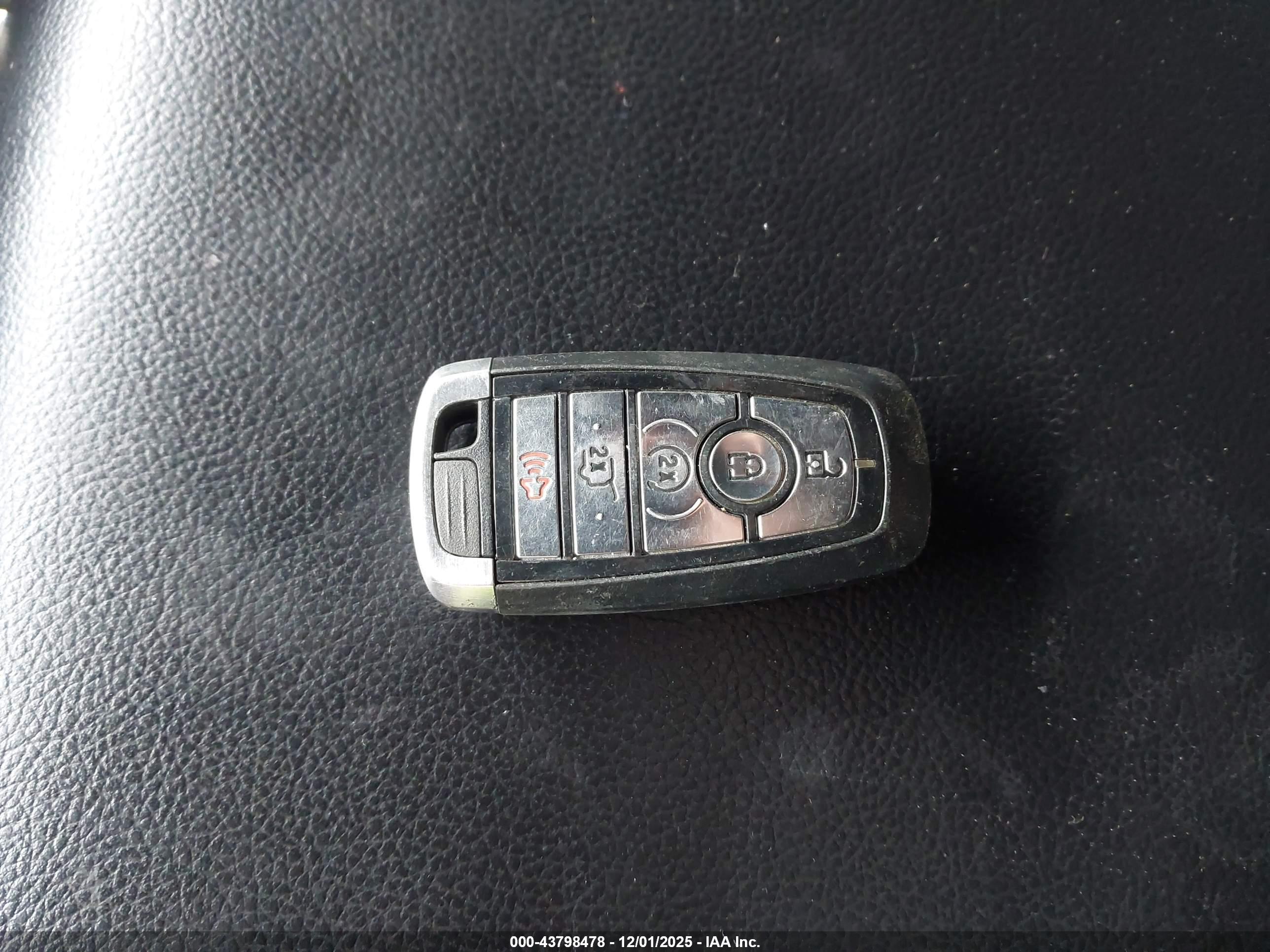 FORD EXPEDITION image 11