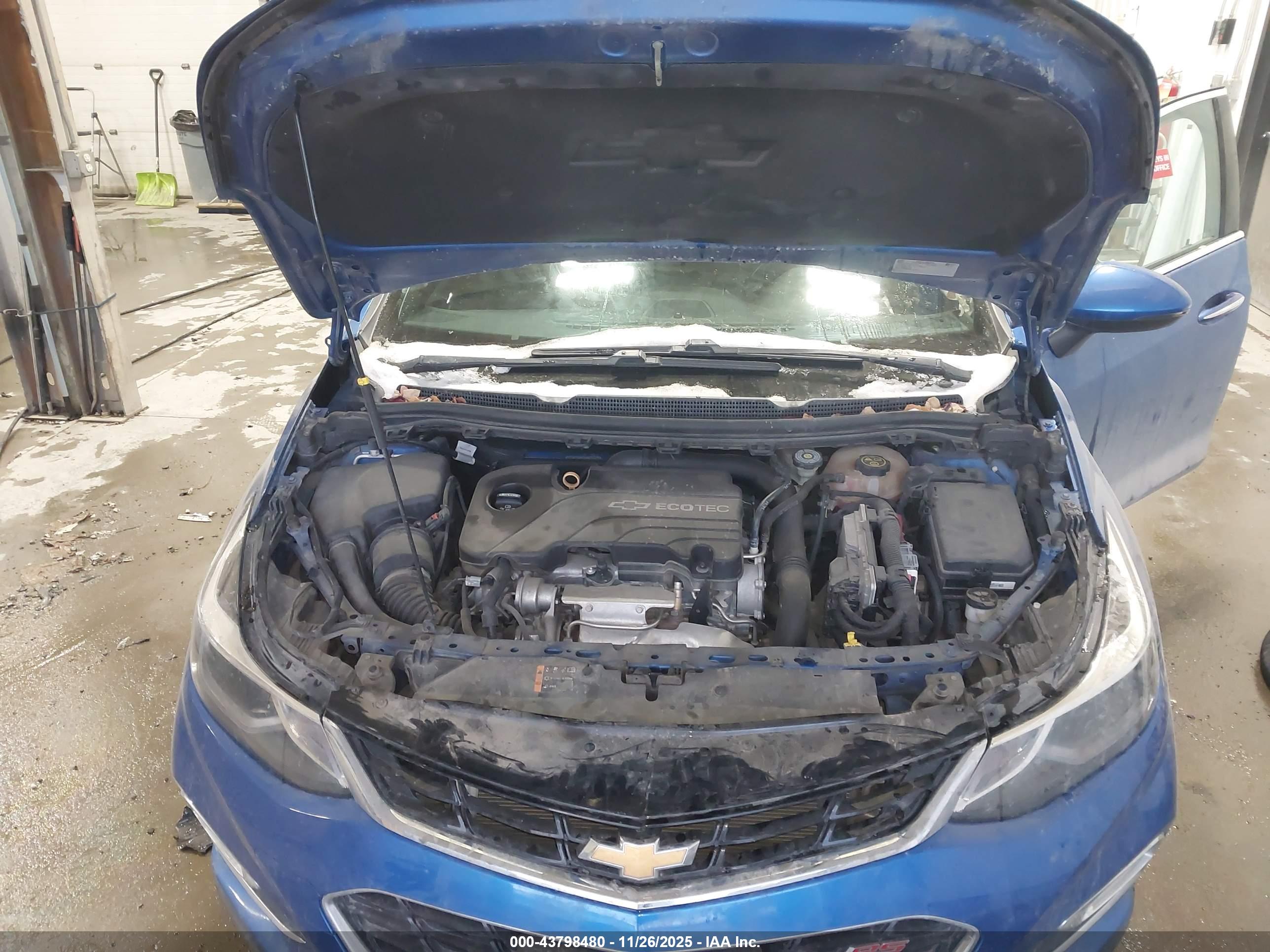 CHEVROLET CRUZE image 10