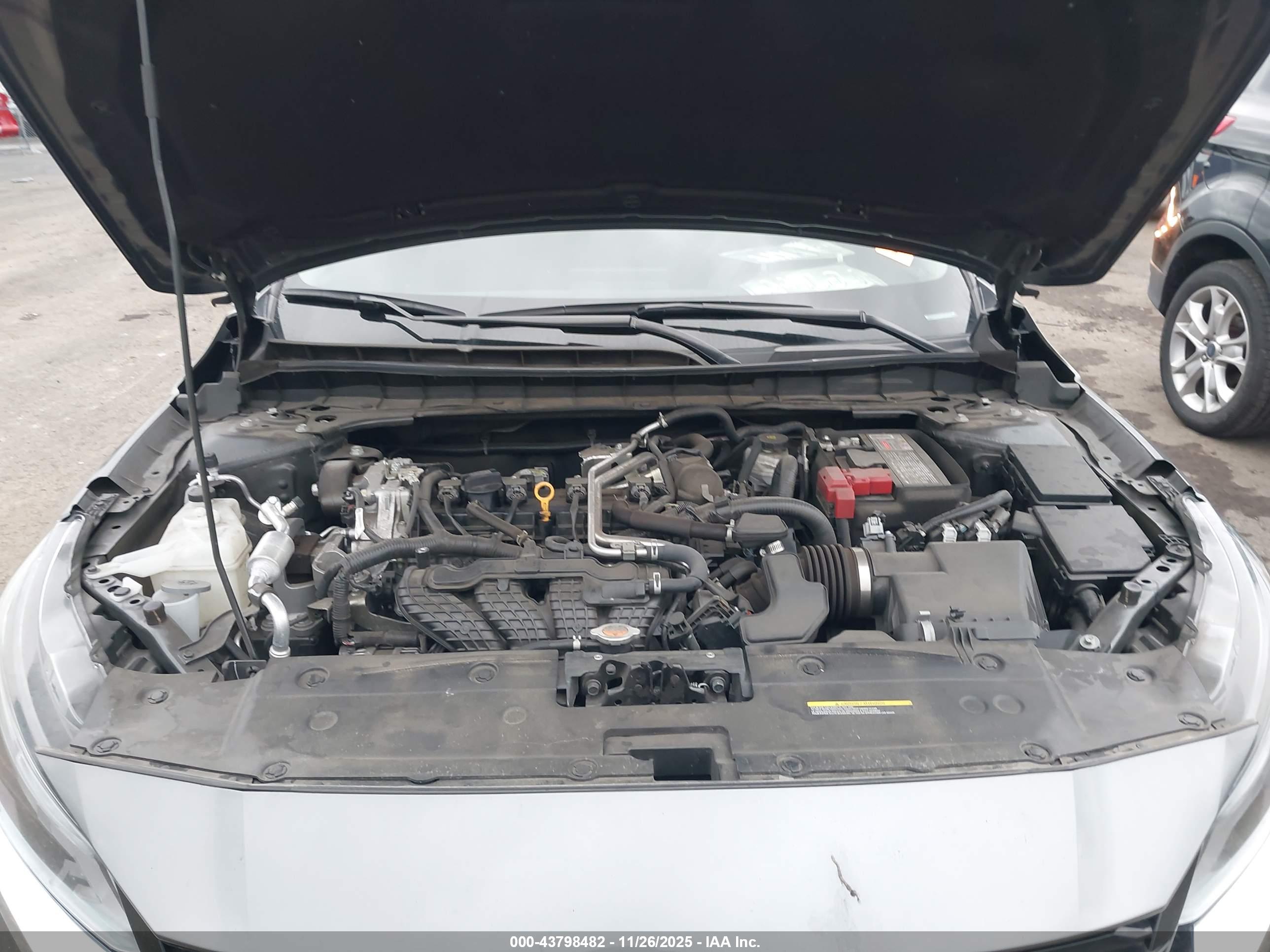 NISSAN ALTIMA image 10