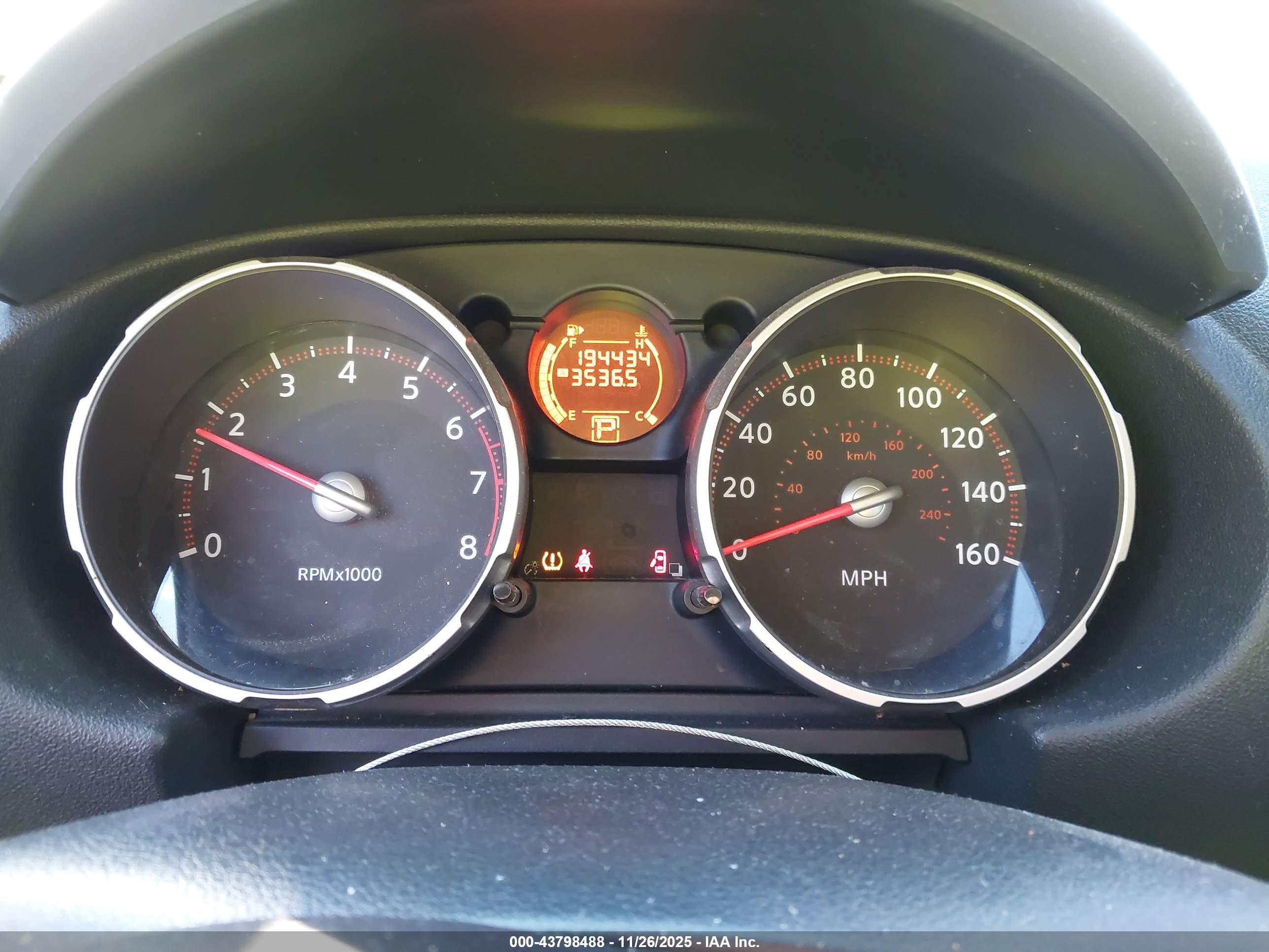 NISSAN ROGUE image 7