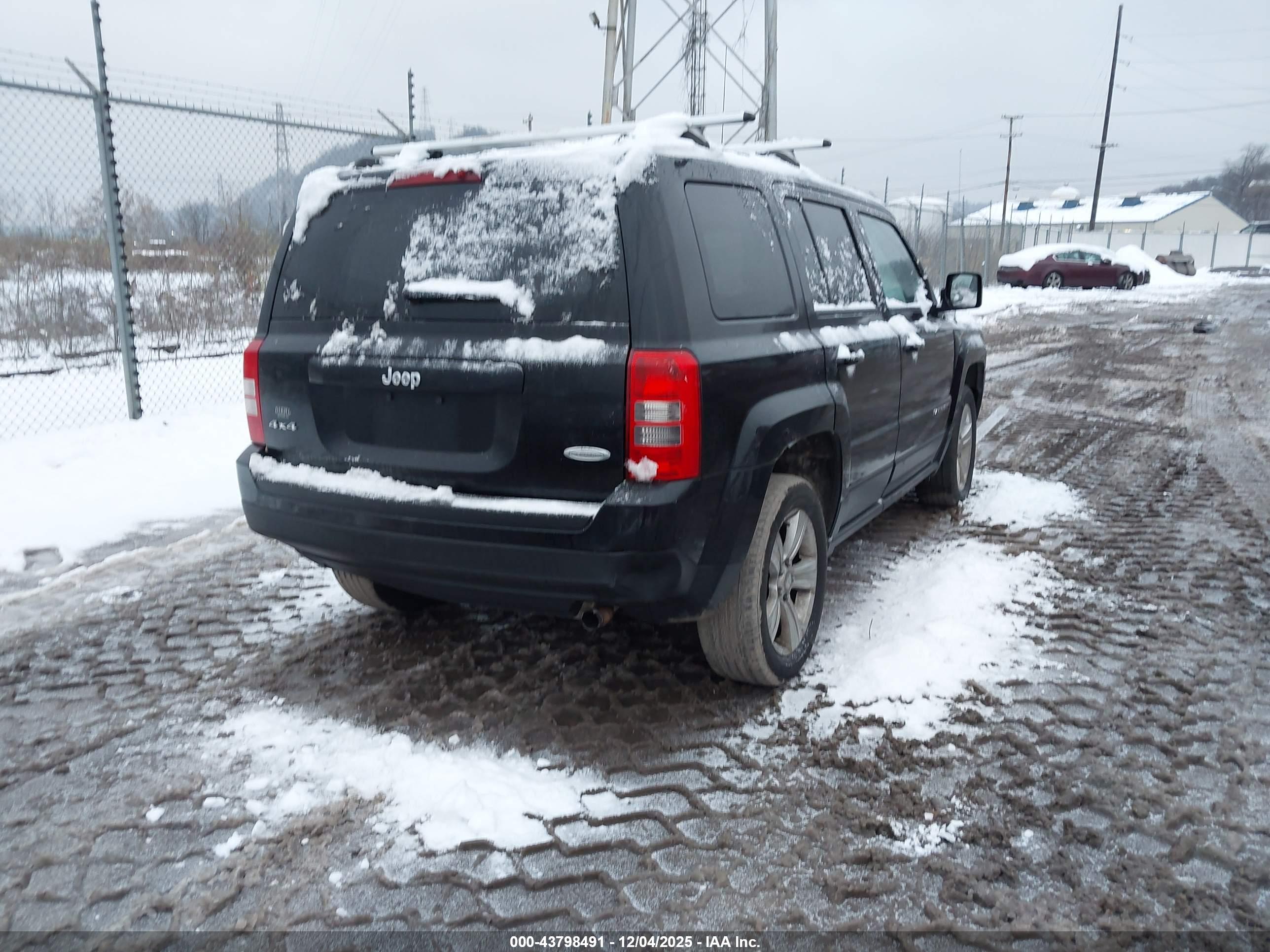 JEEP PATRIOT image 4