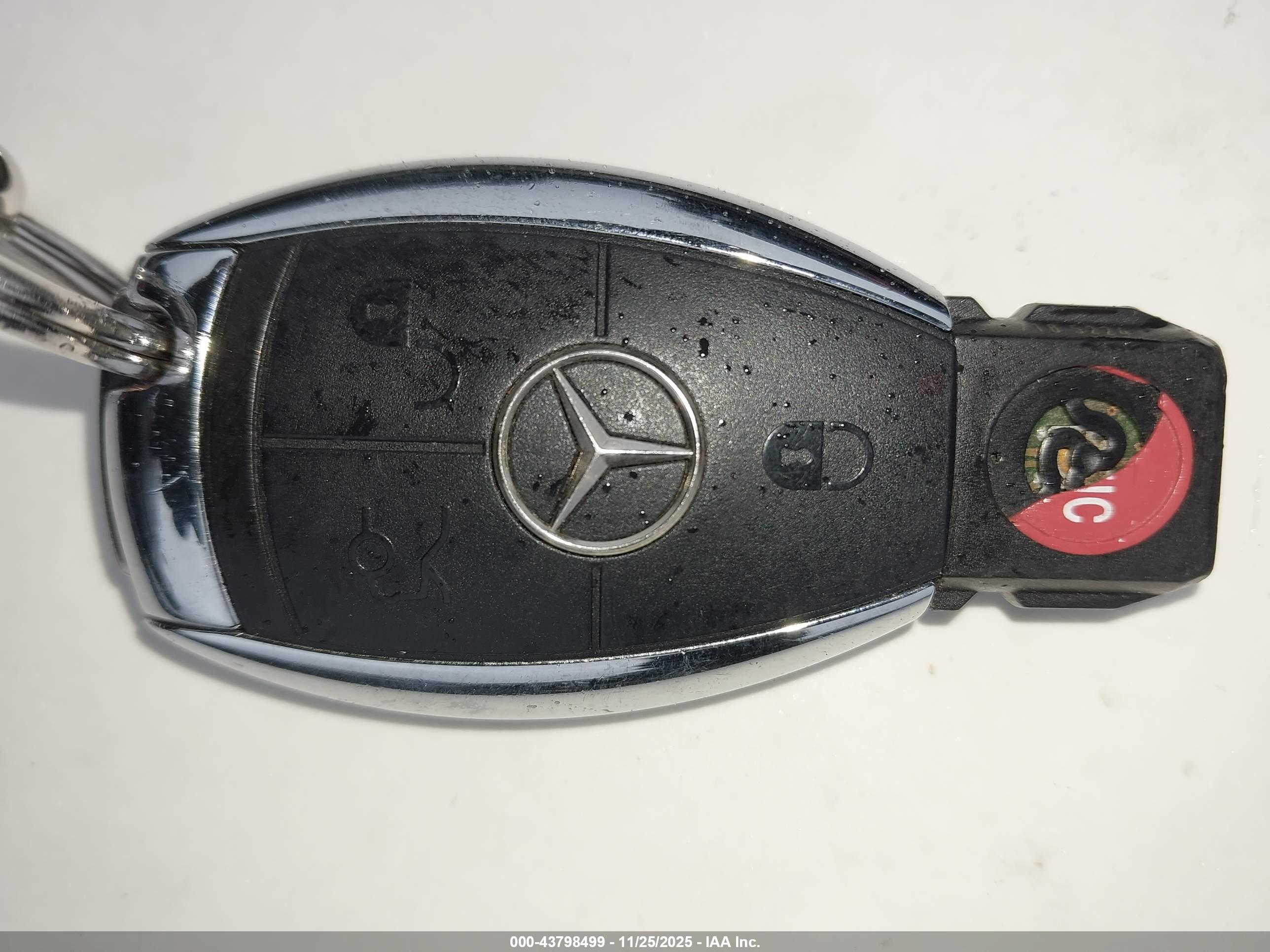 MERCEDES-BENZ S image 11