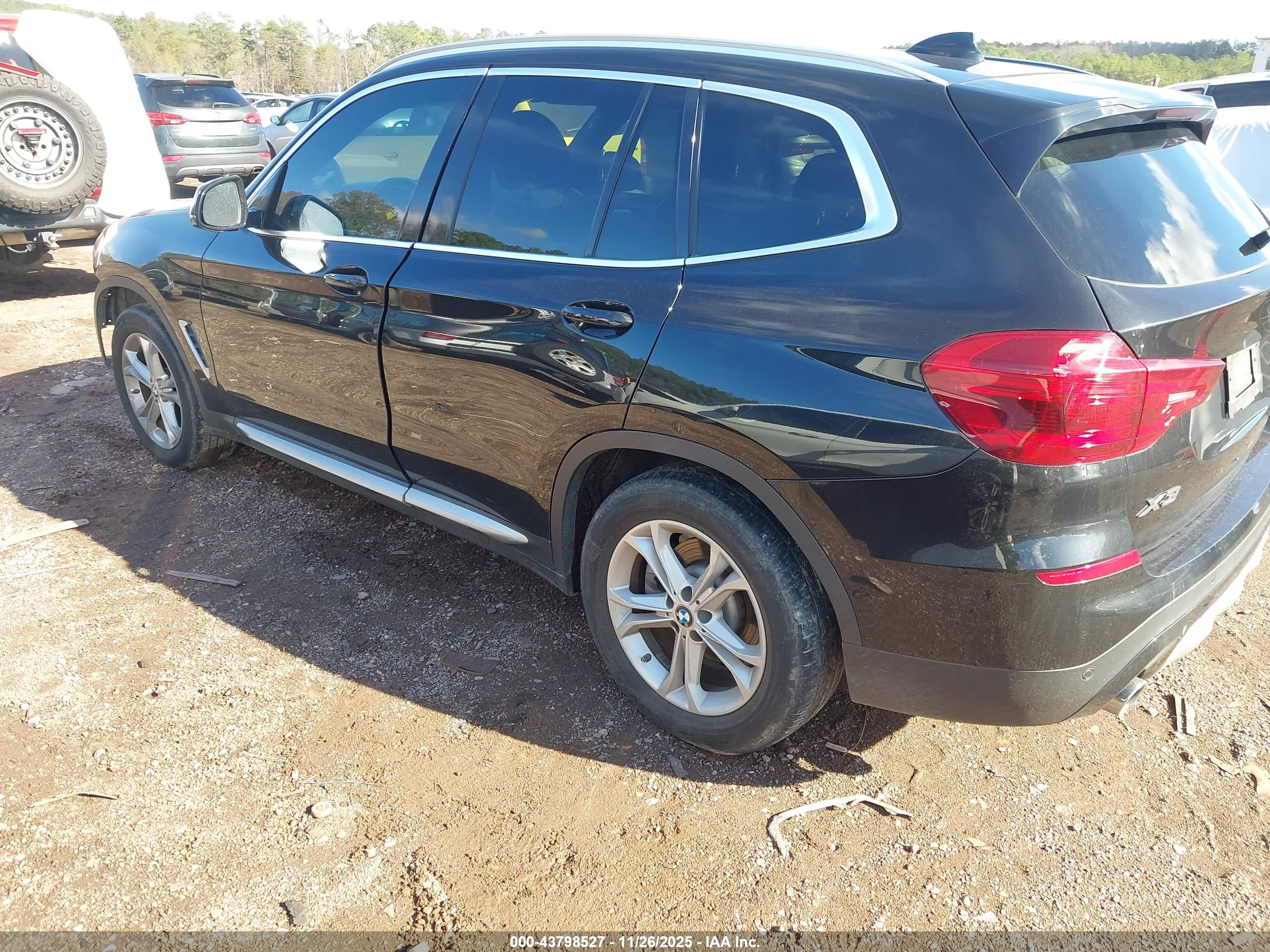 BMW X3 image 3