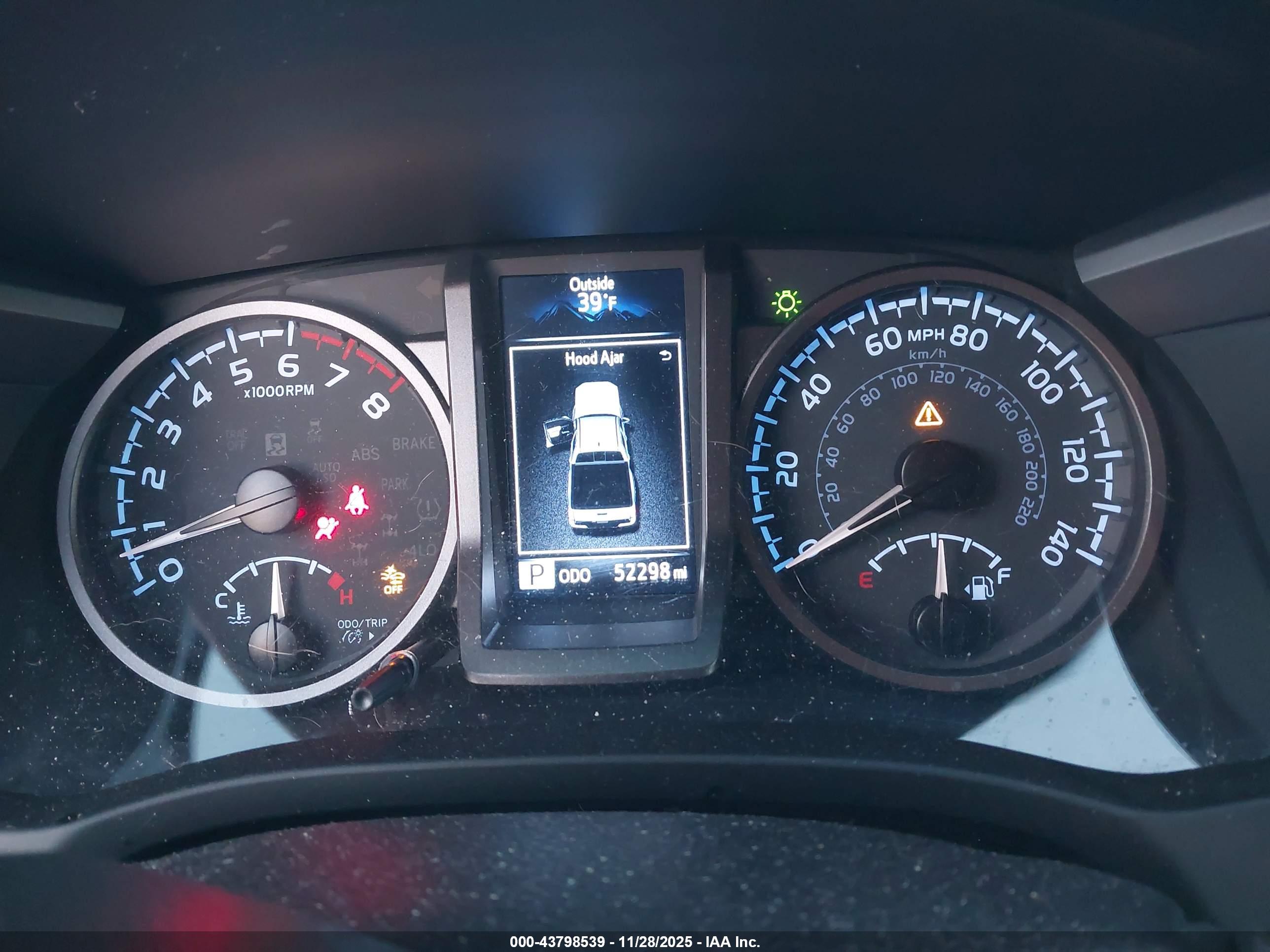 TOYOTA TACOMA image 7