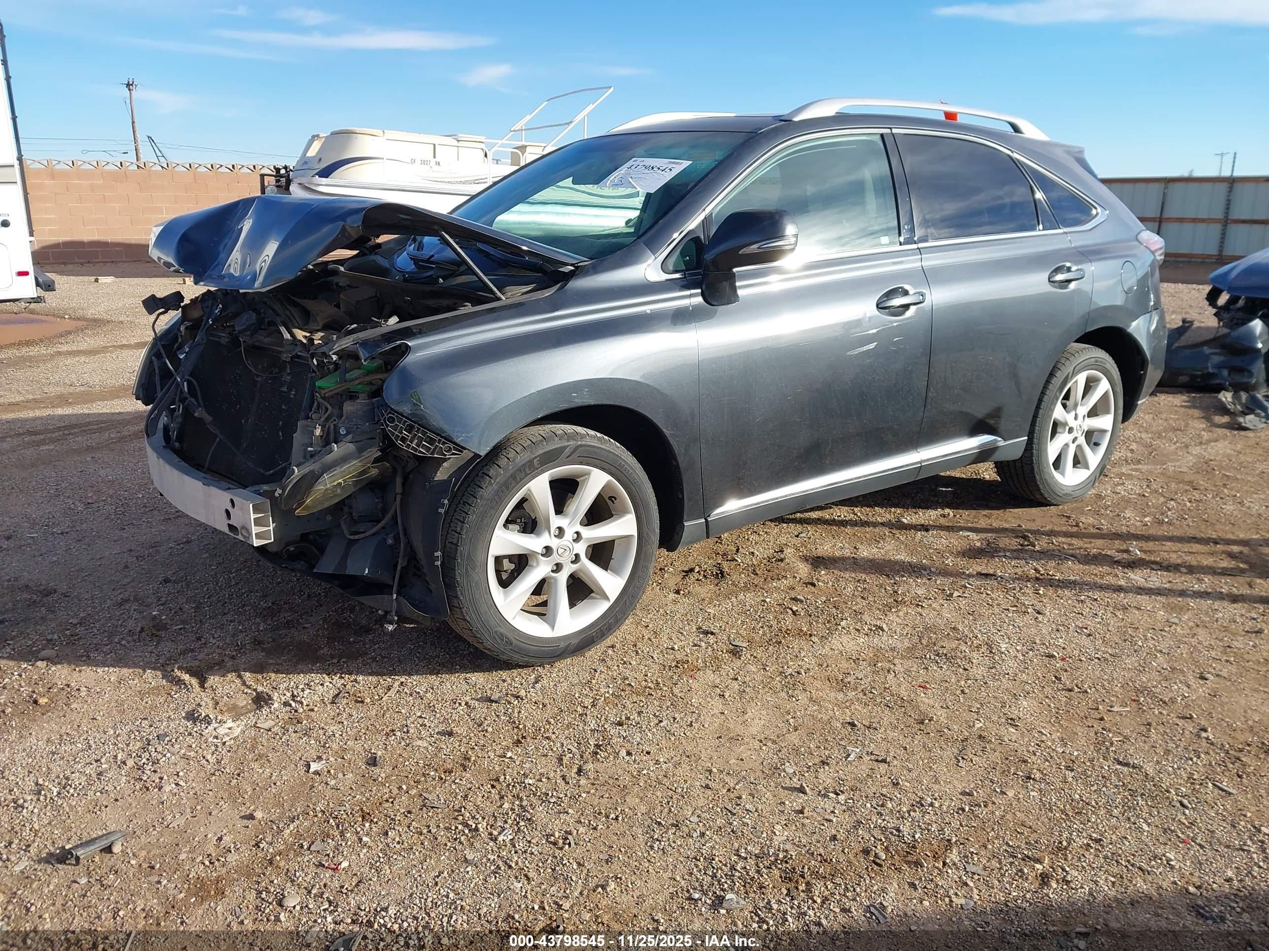 LEXUS RX image 2
