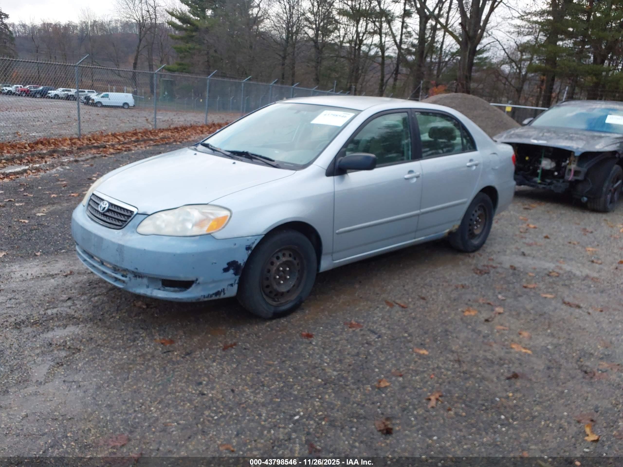 TOYOTA COROLLA image 2