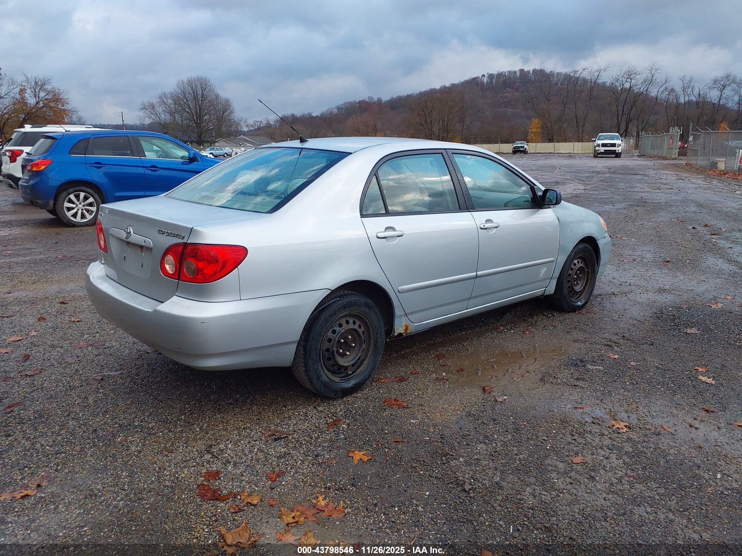 TOYOTA COROLLA image 4