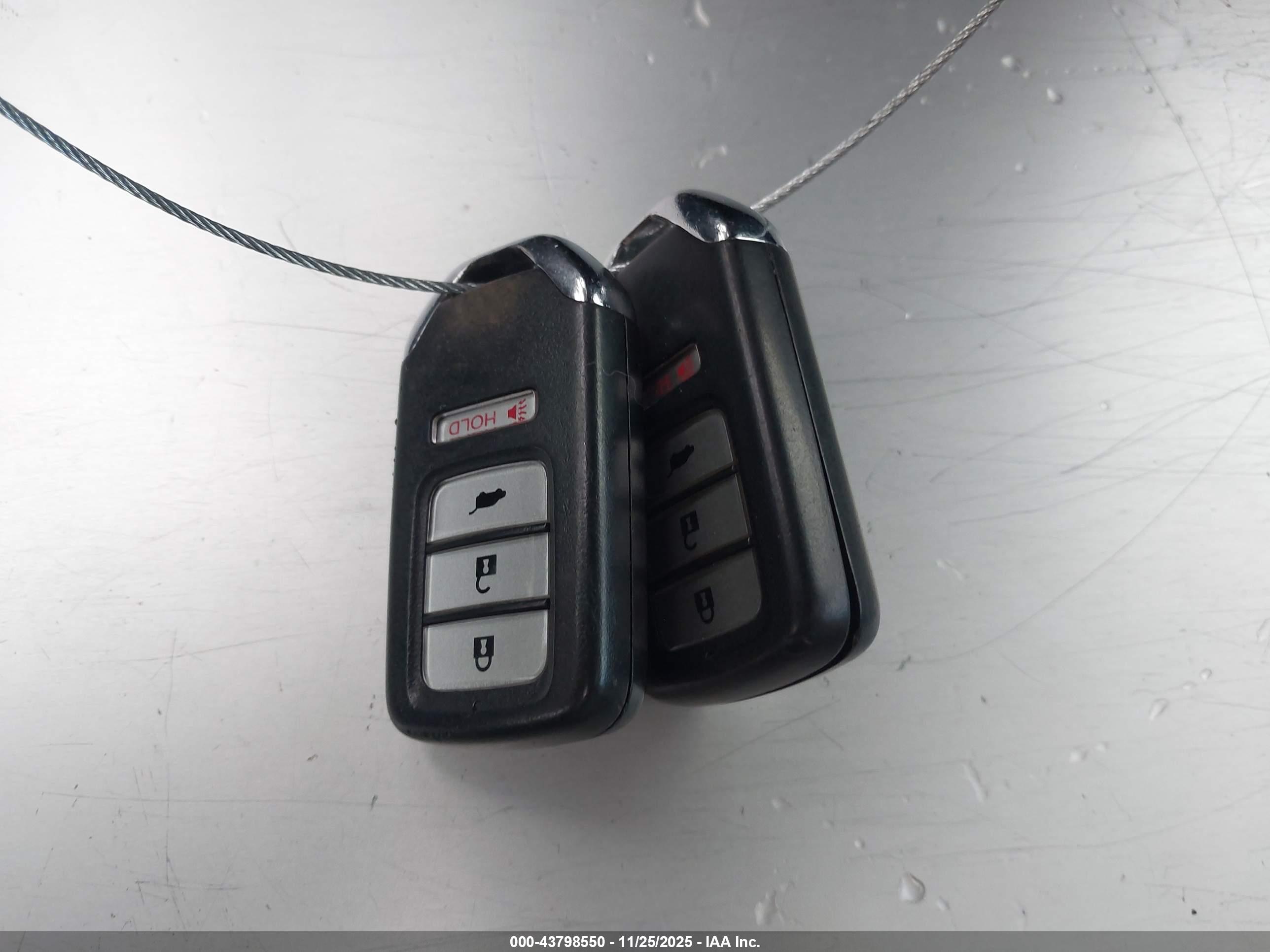 HONDA CR-V image 11