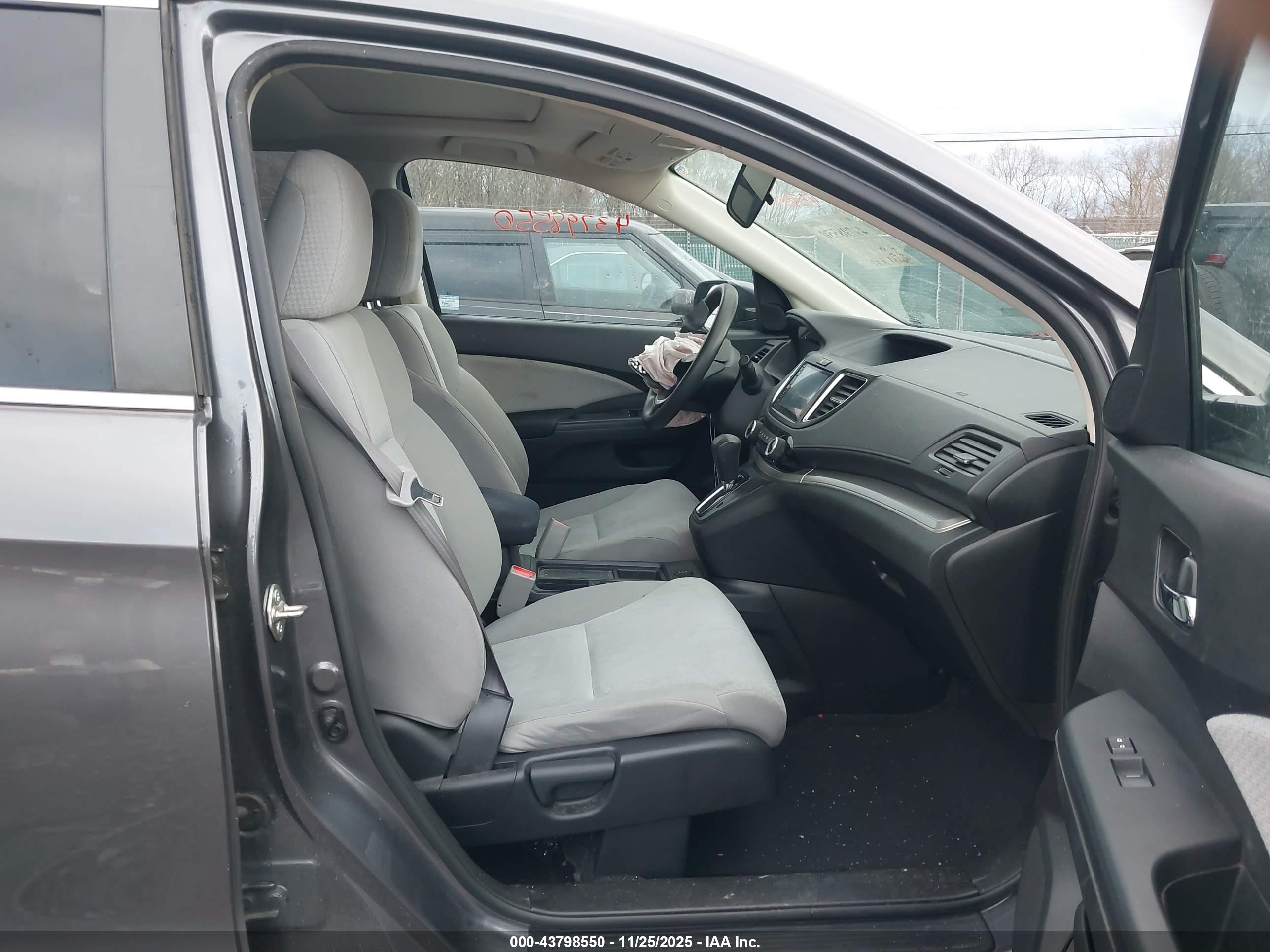 HONDA CR-V image 5