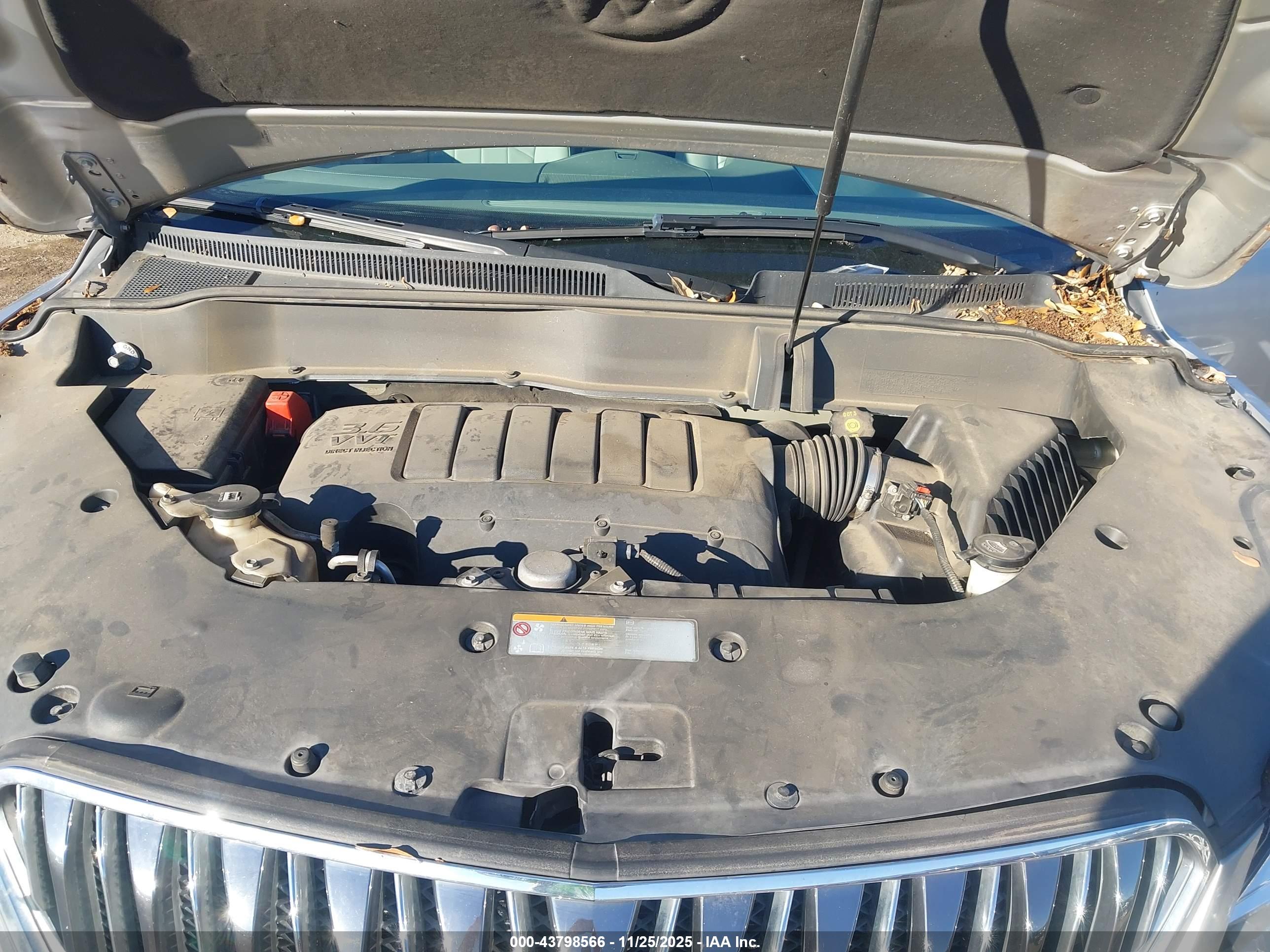BUICK ENCLAVE image 10