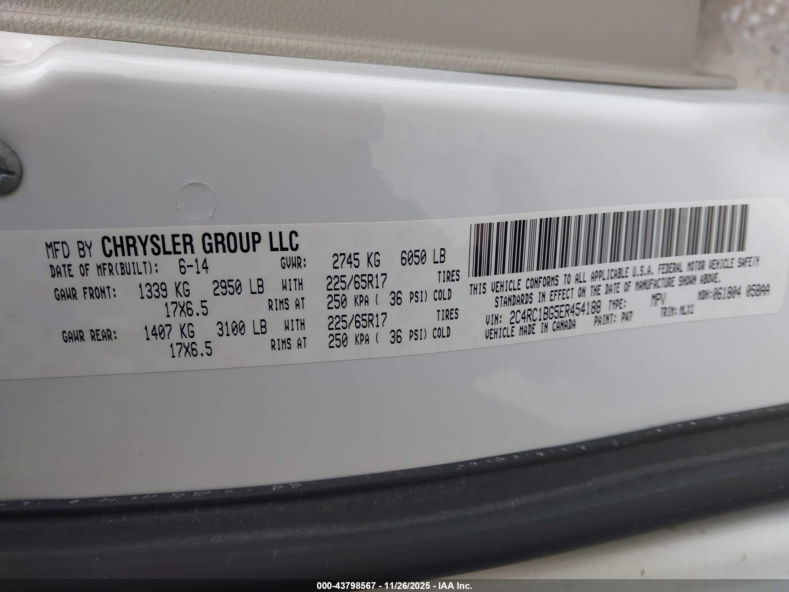 CHRYSLER TOWN image 9