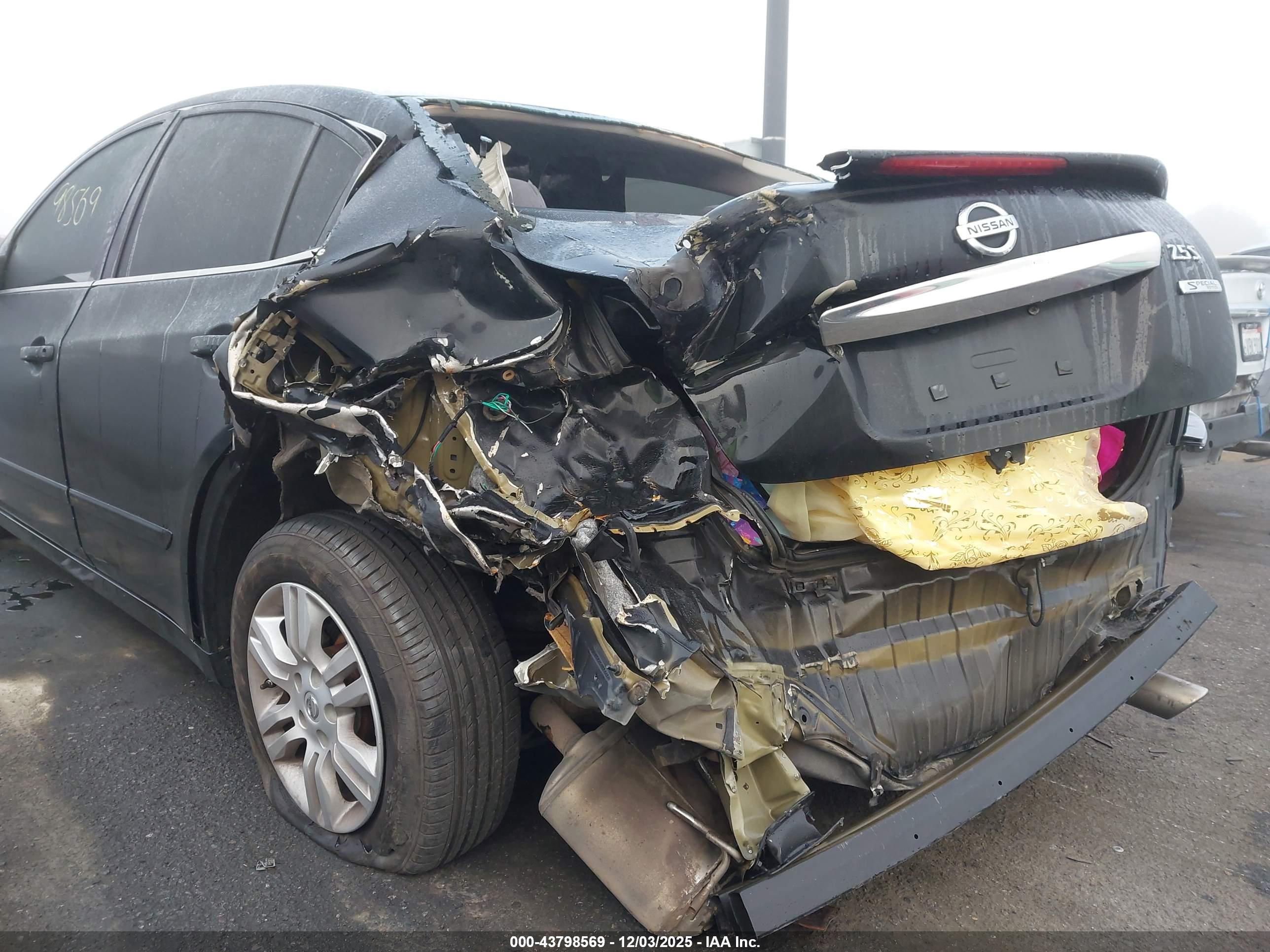 NISSAN ALTIMA image 6