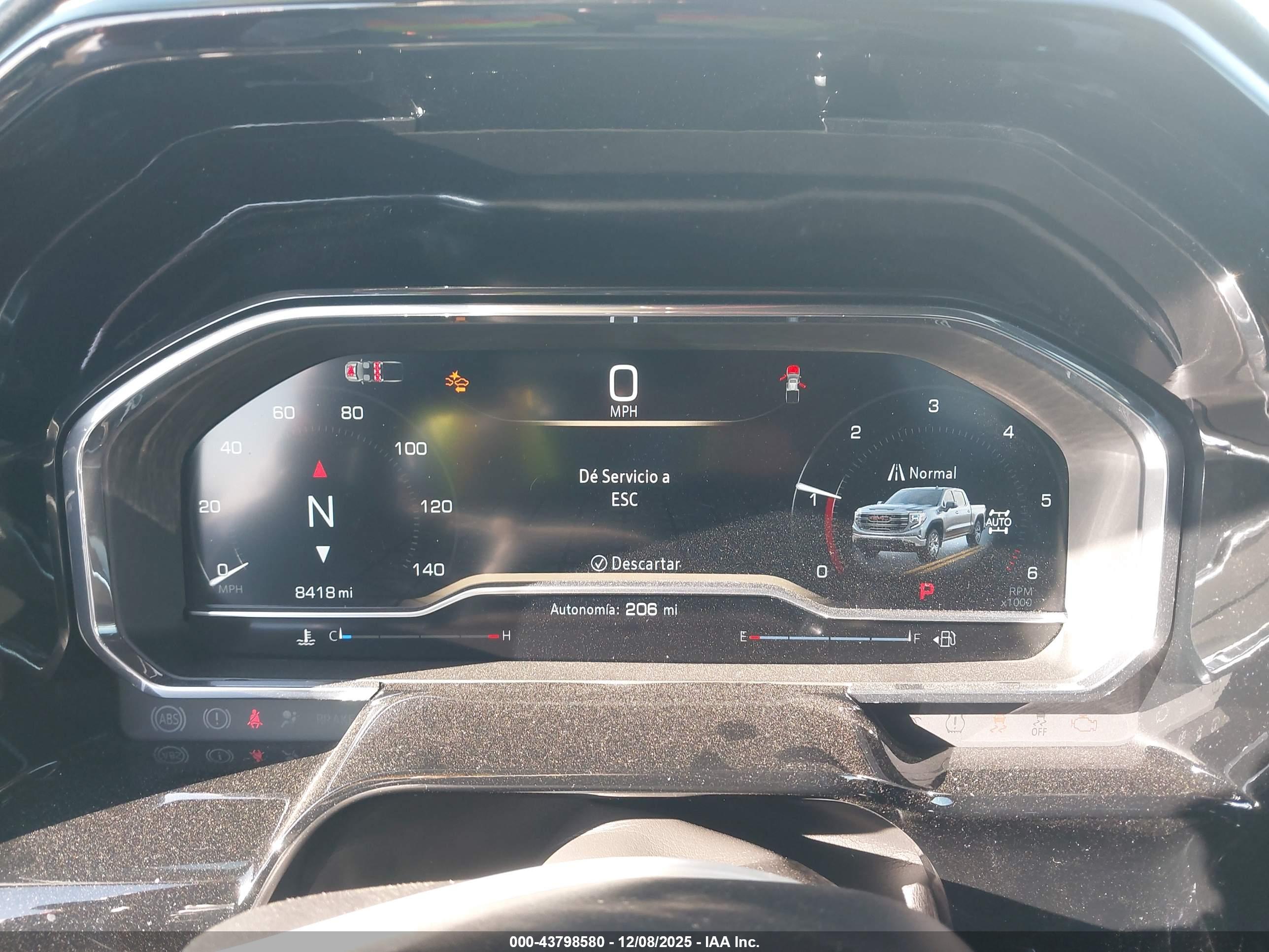 GMC SIERRA image 7