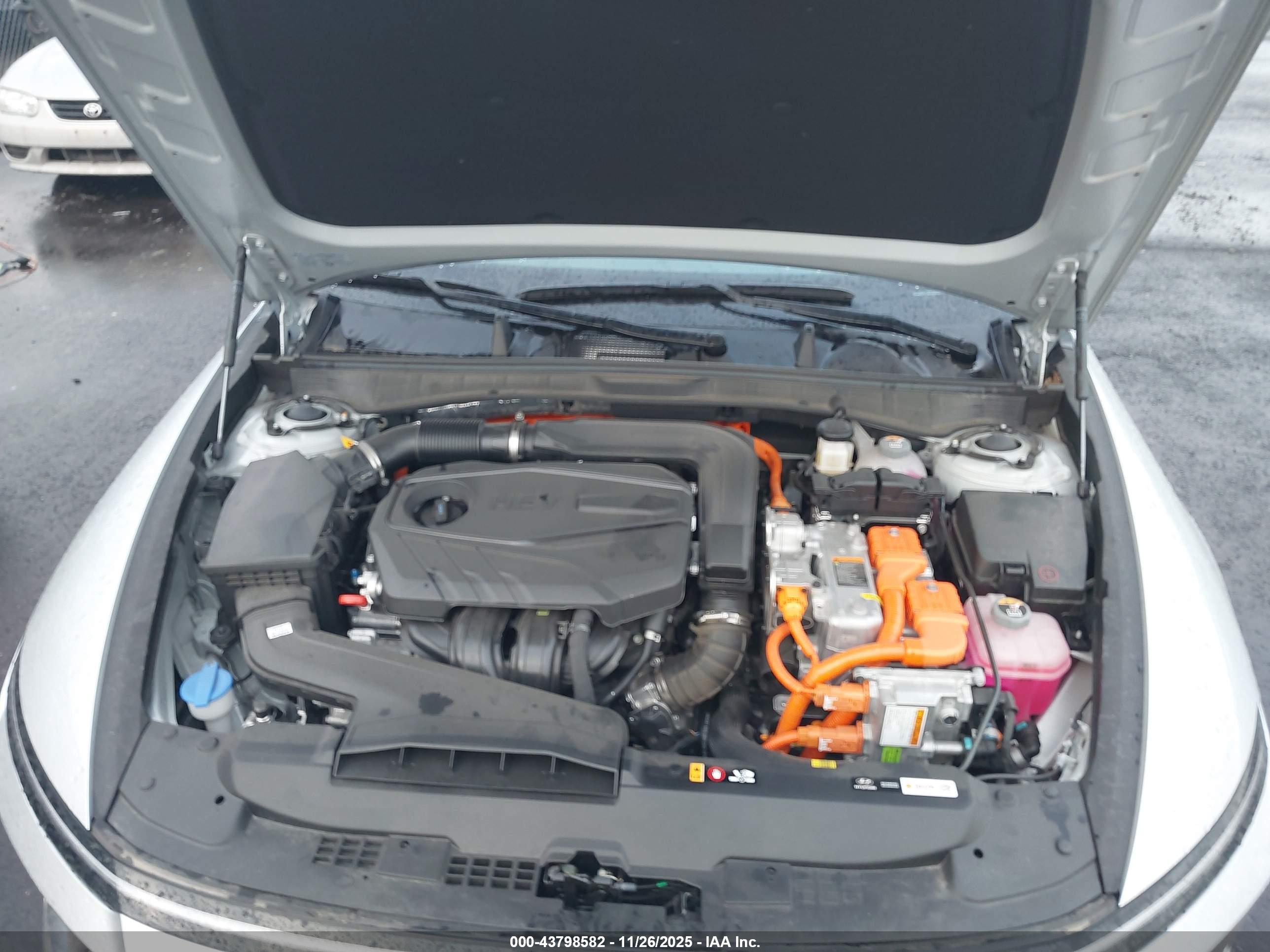 HYUNDAI SONATA image 10