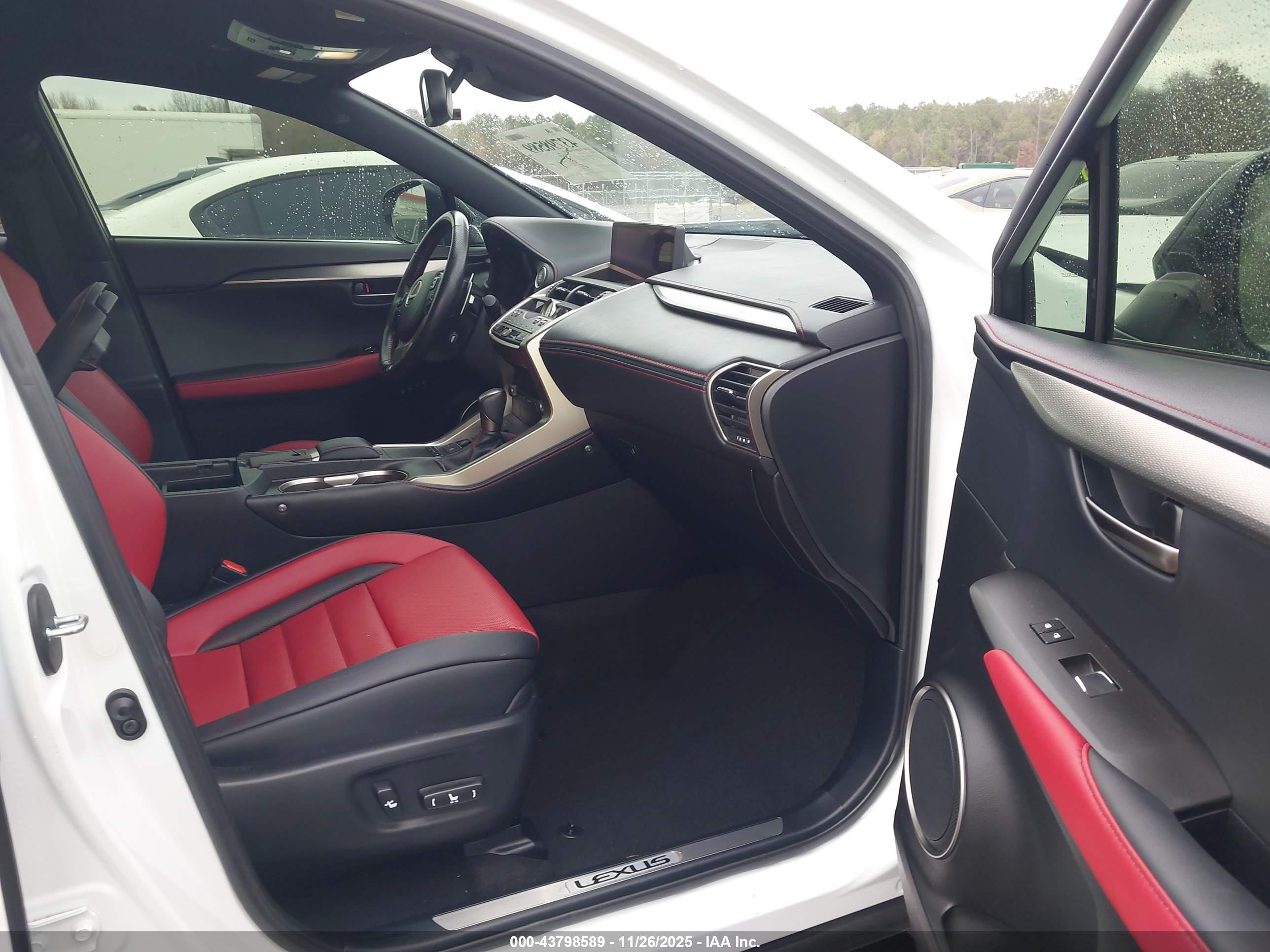 LEXUS NX image 5