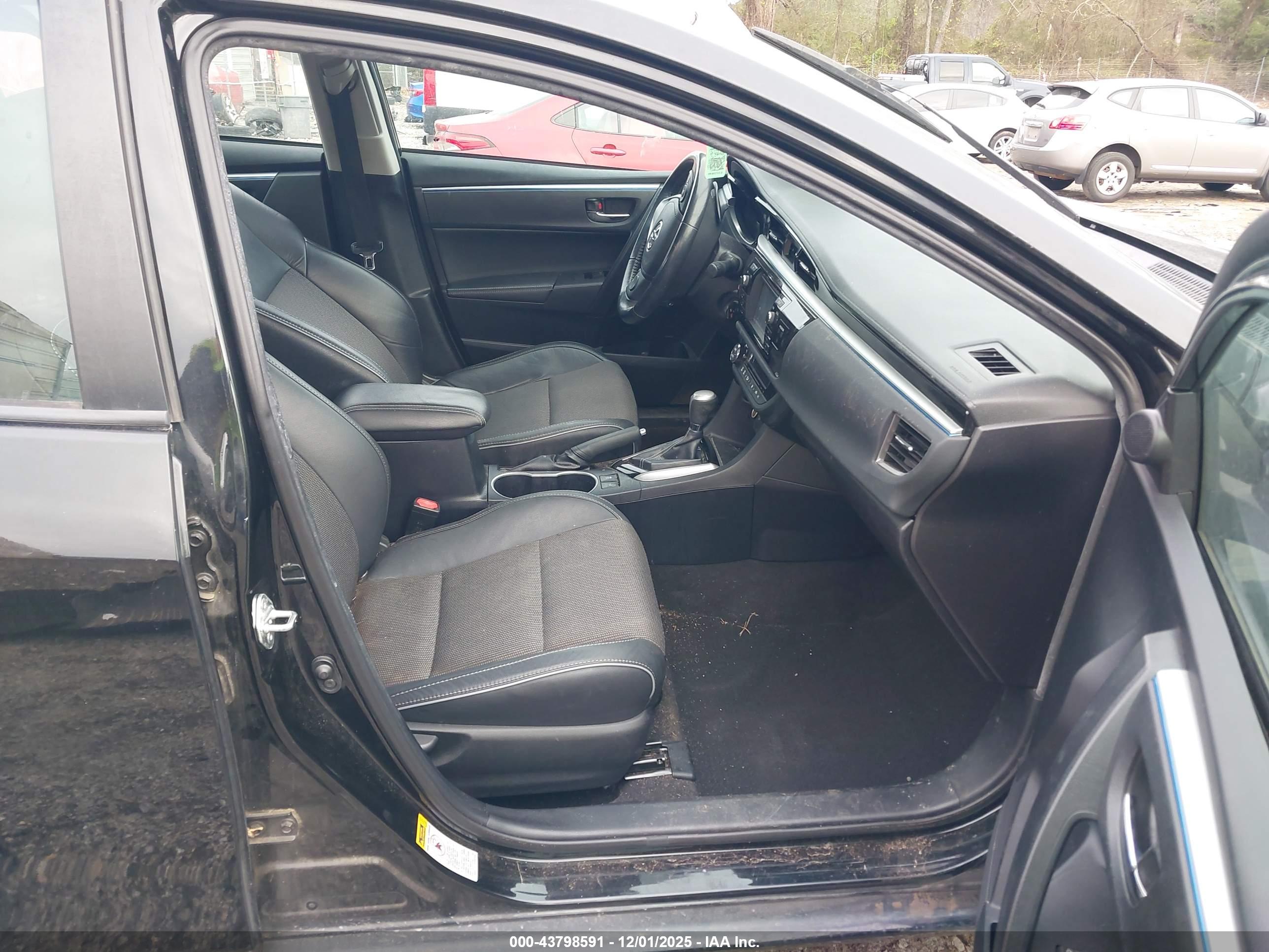 TOYOTA COROLLA image 5