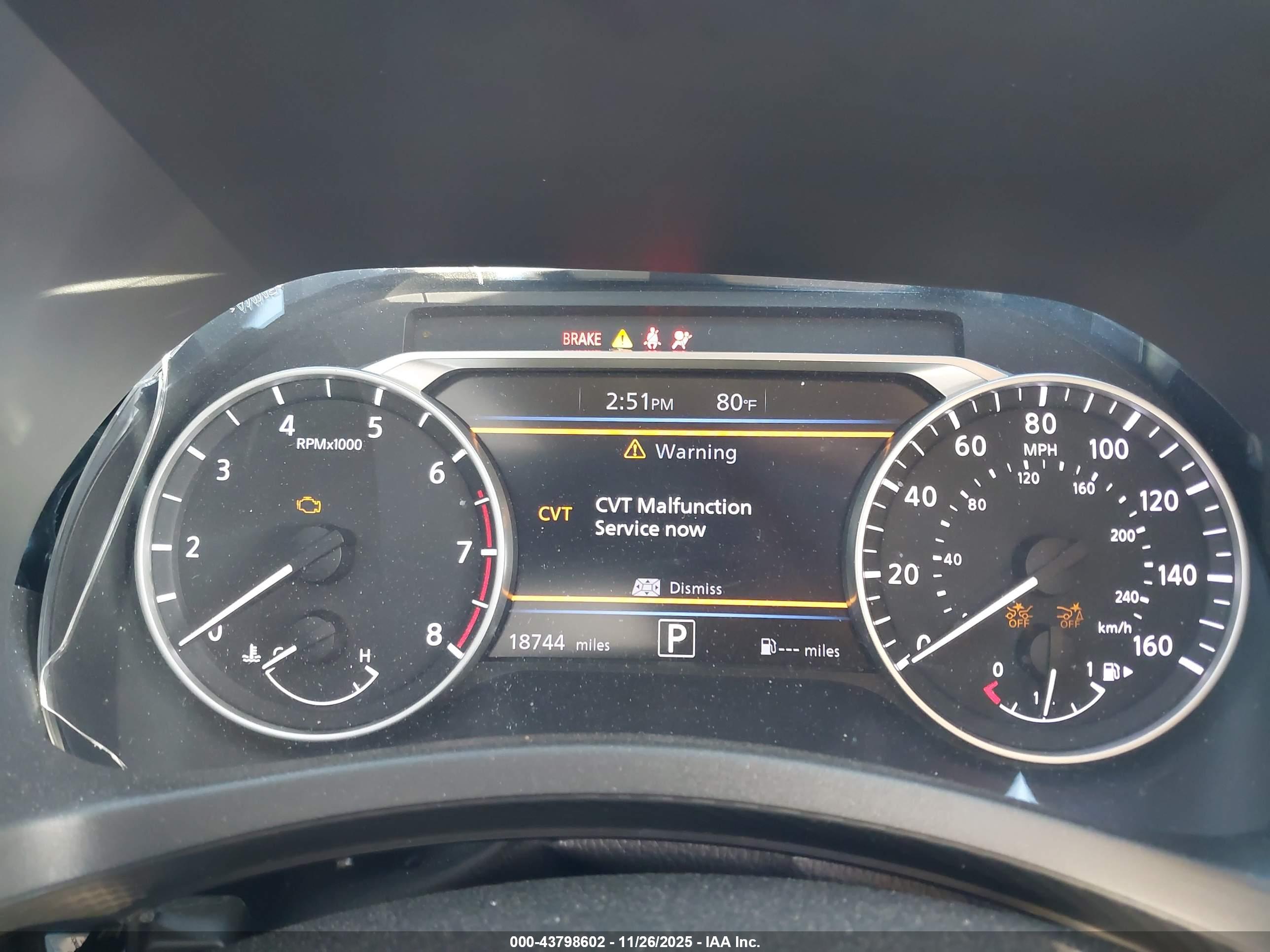 NISSAN SENTRA image 7