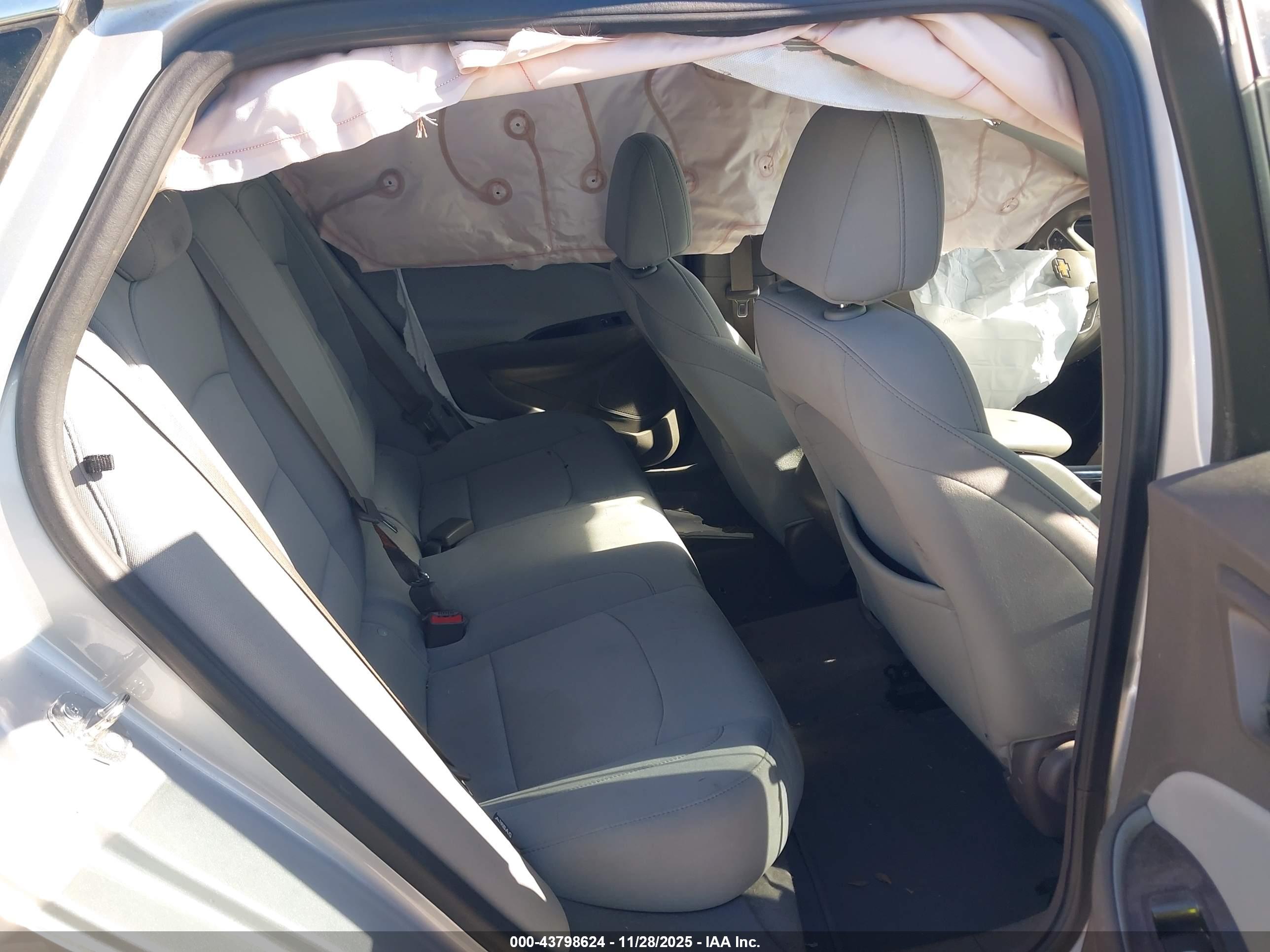 CHEVROLET MALIBU image 8