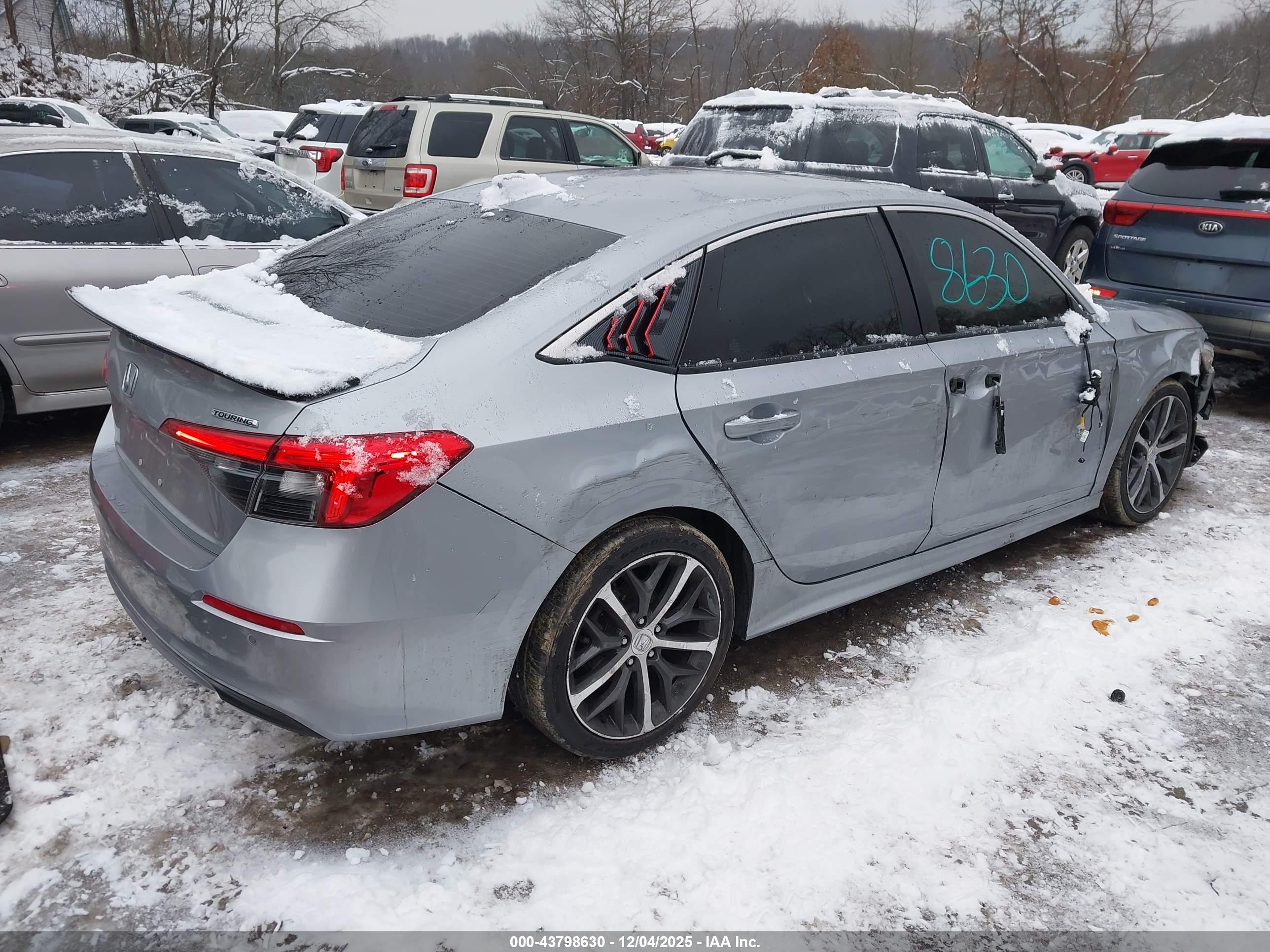 HONDA CIVIC image 4
