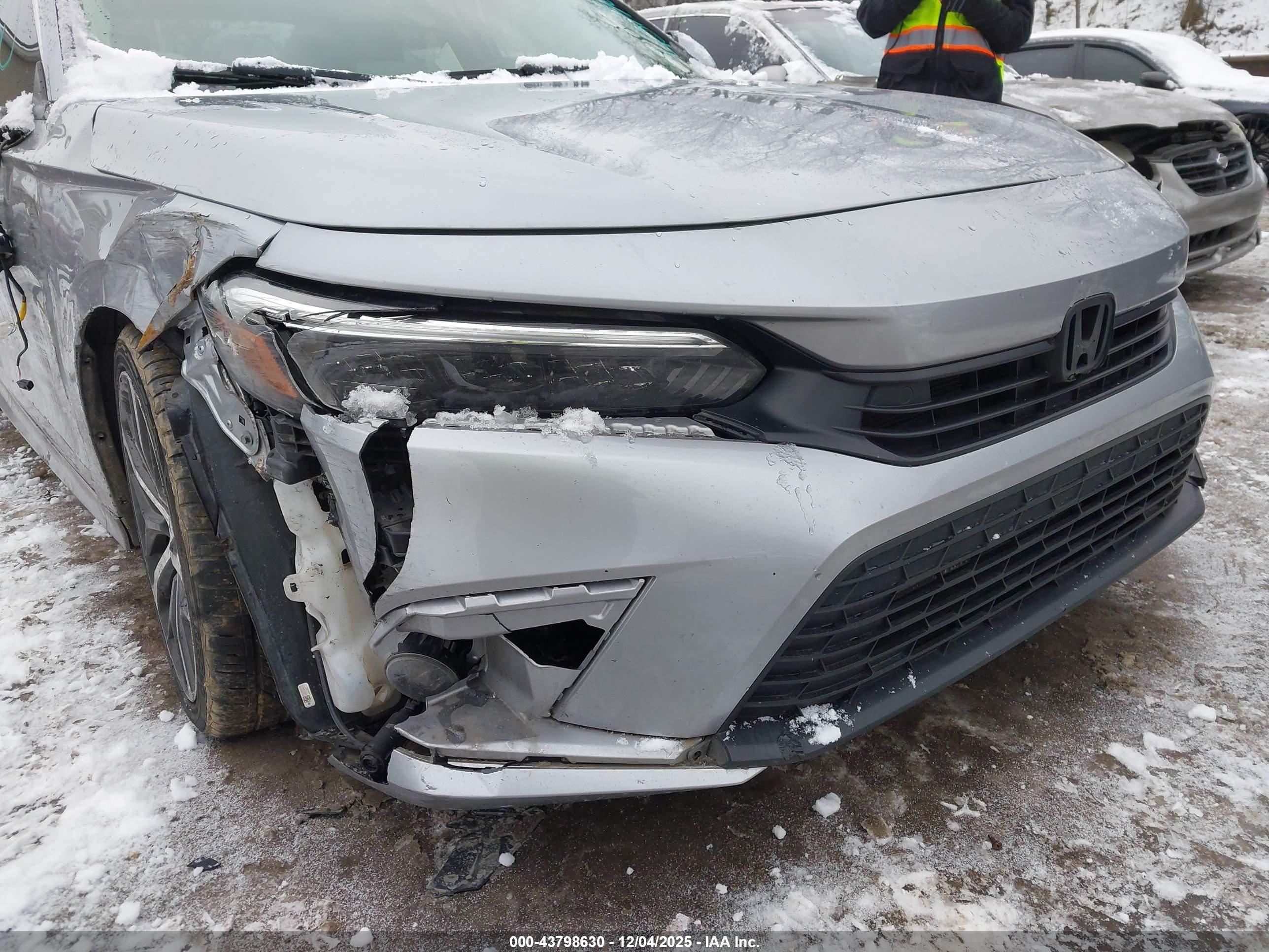 HONDA CIVIC image 6