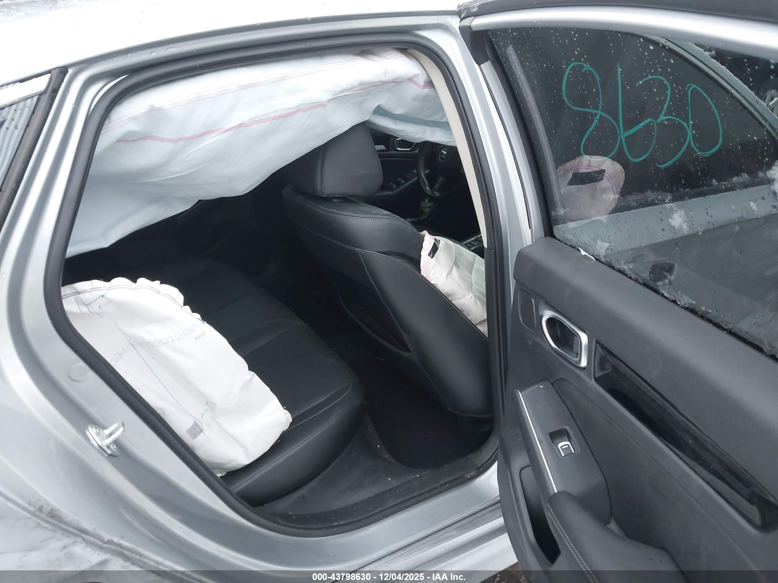 HONDA CIVIC image 8