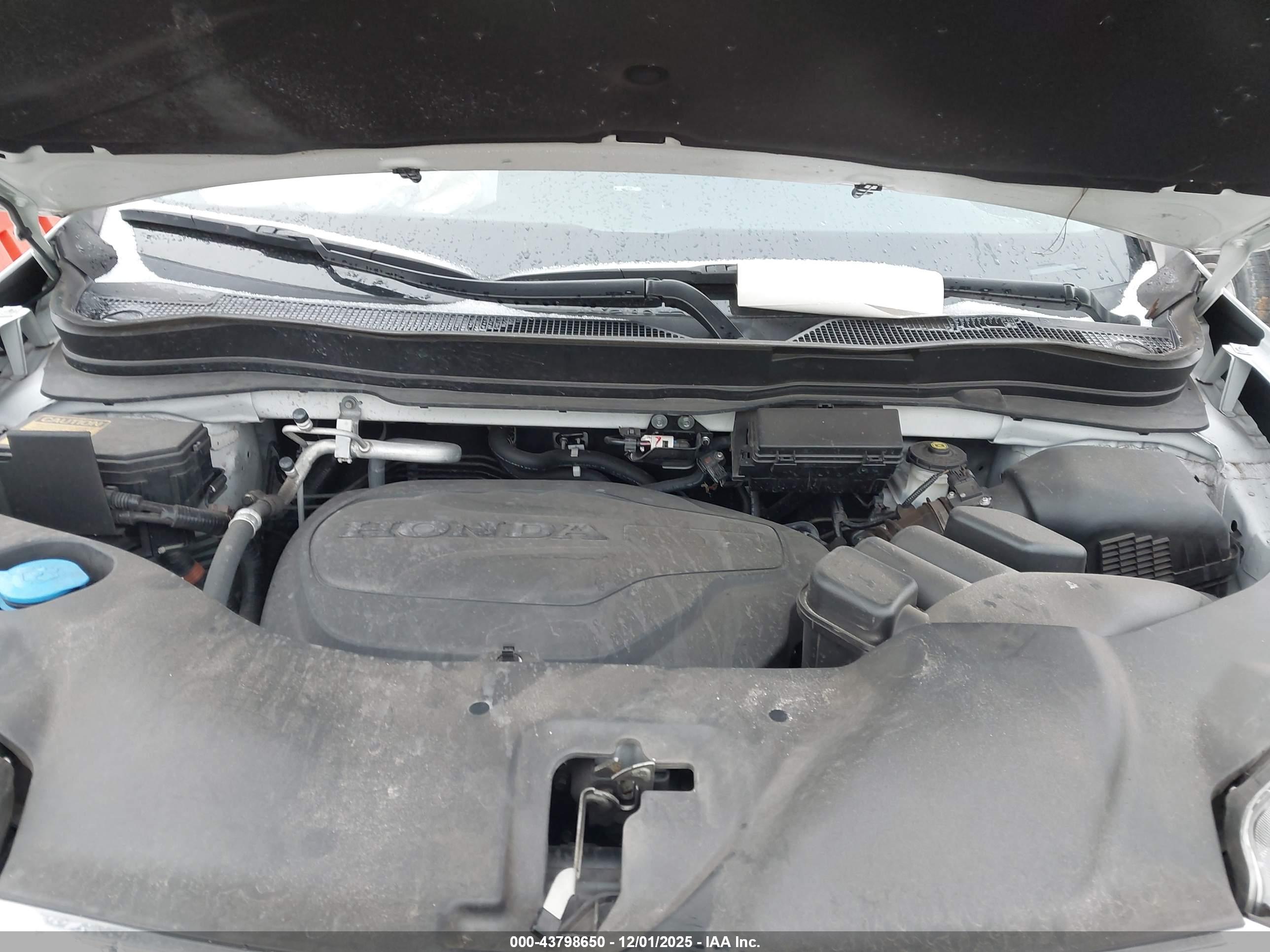 HONDA PILOT image 10