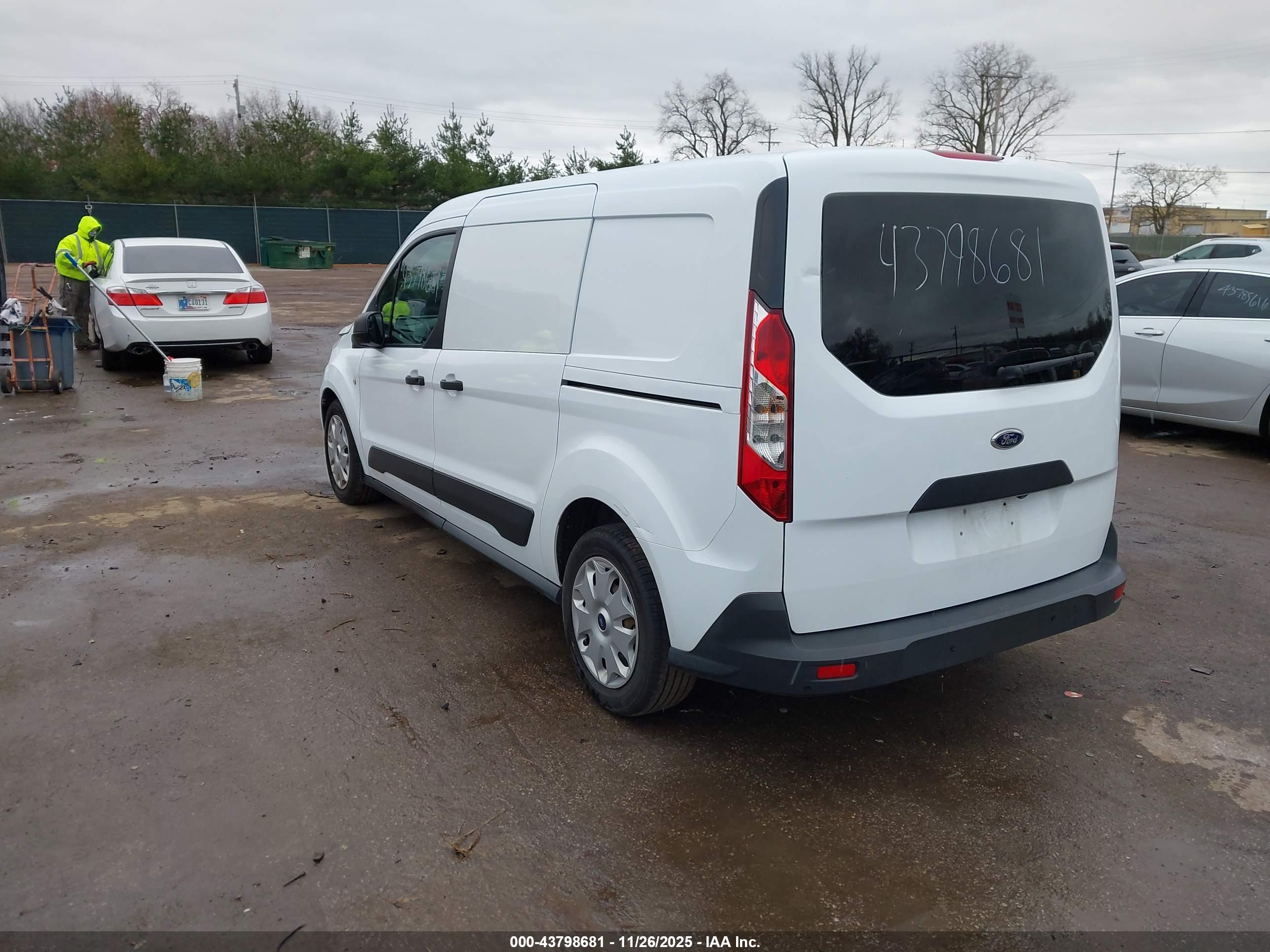 FORD TRANSIT image 3