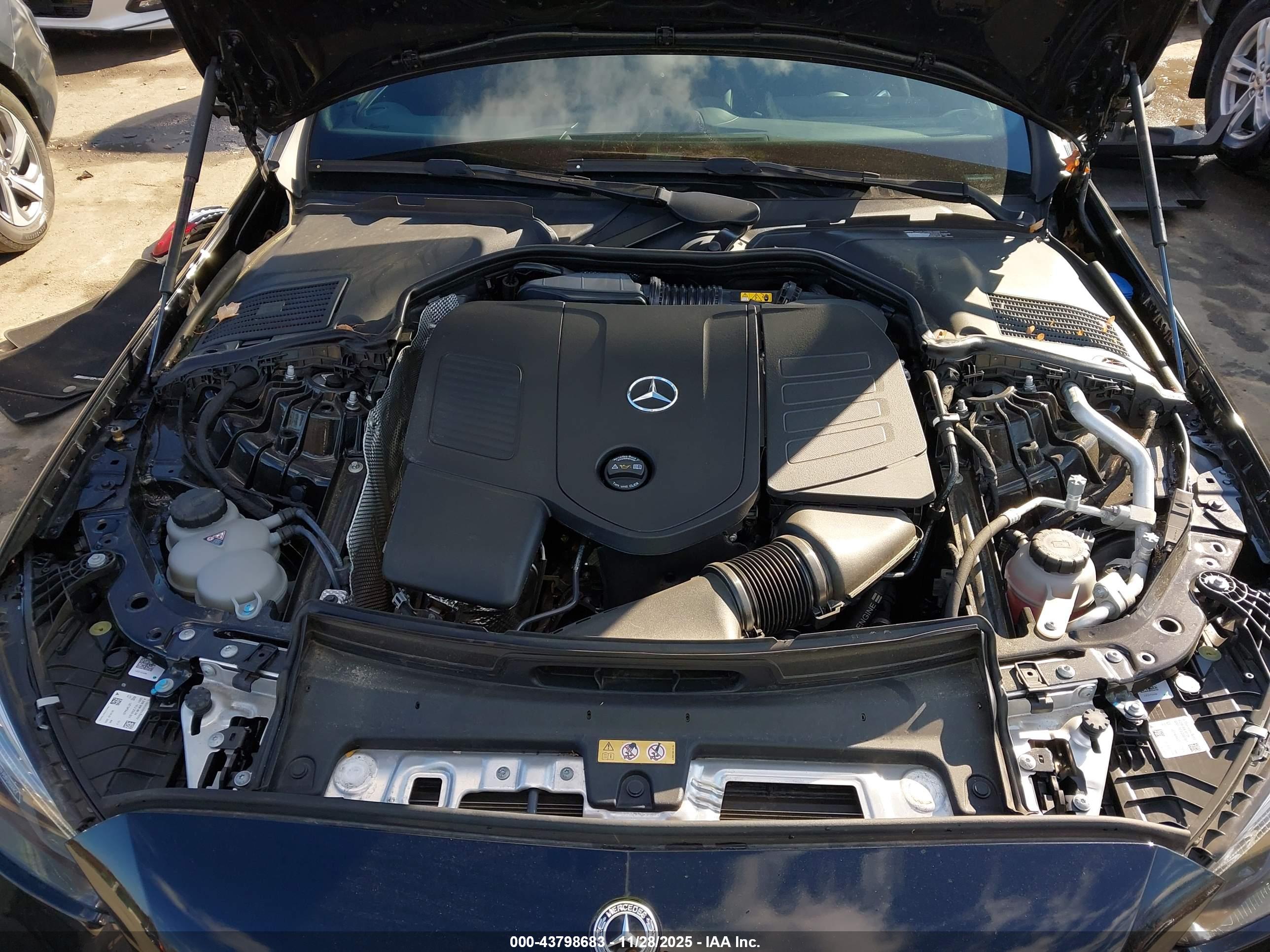 MERCEDES-BENZ C image 10