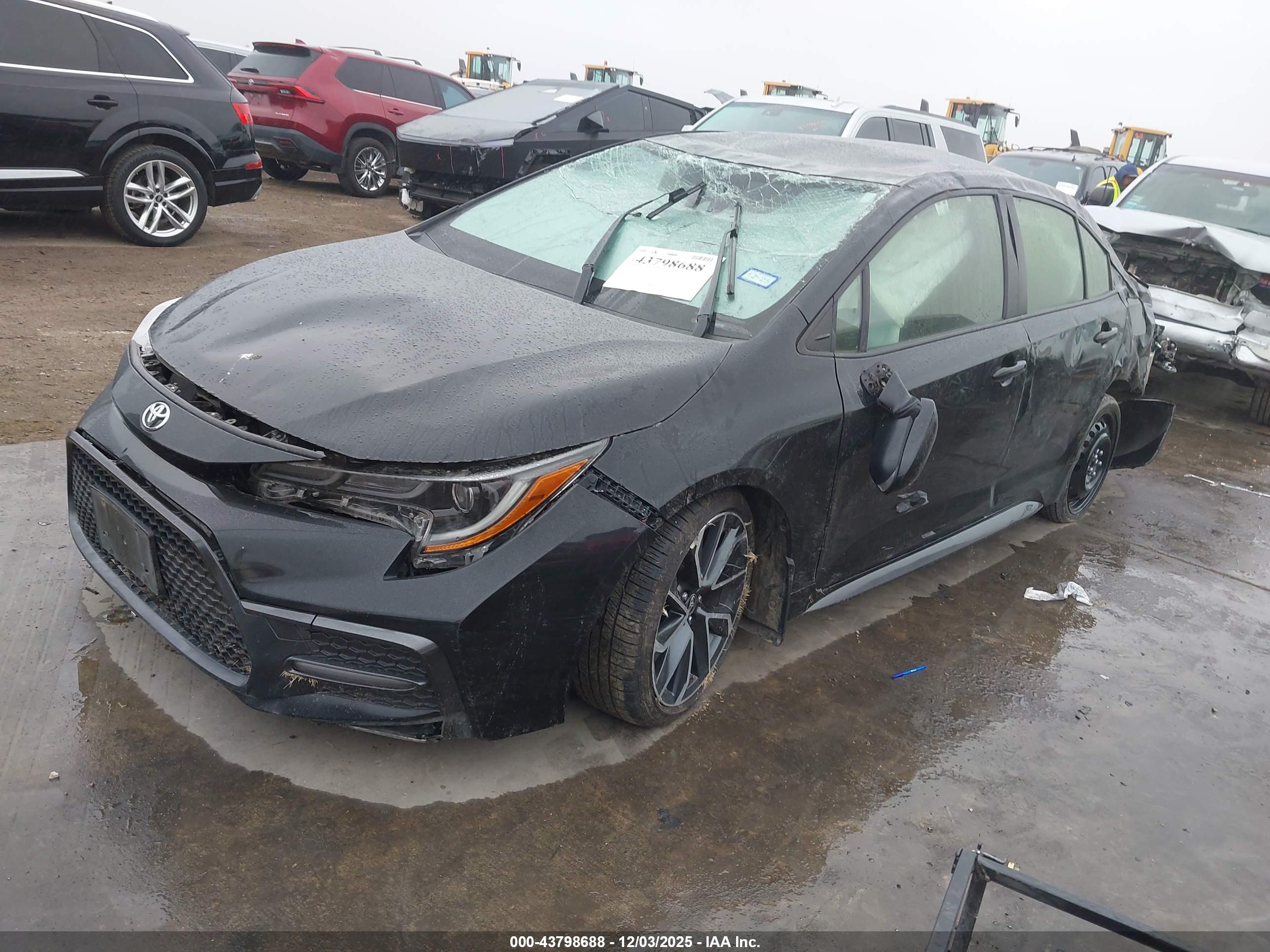 TOYOTA COROLLA image 2